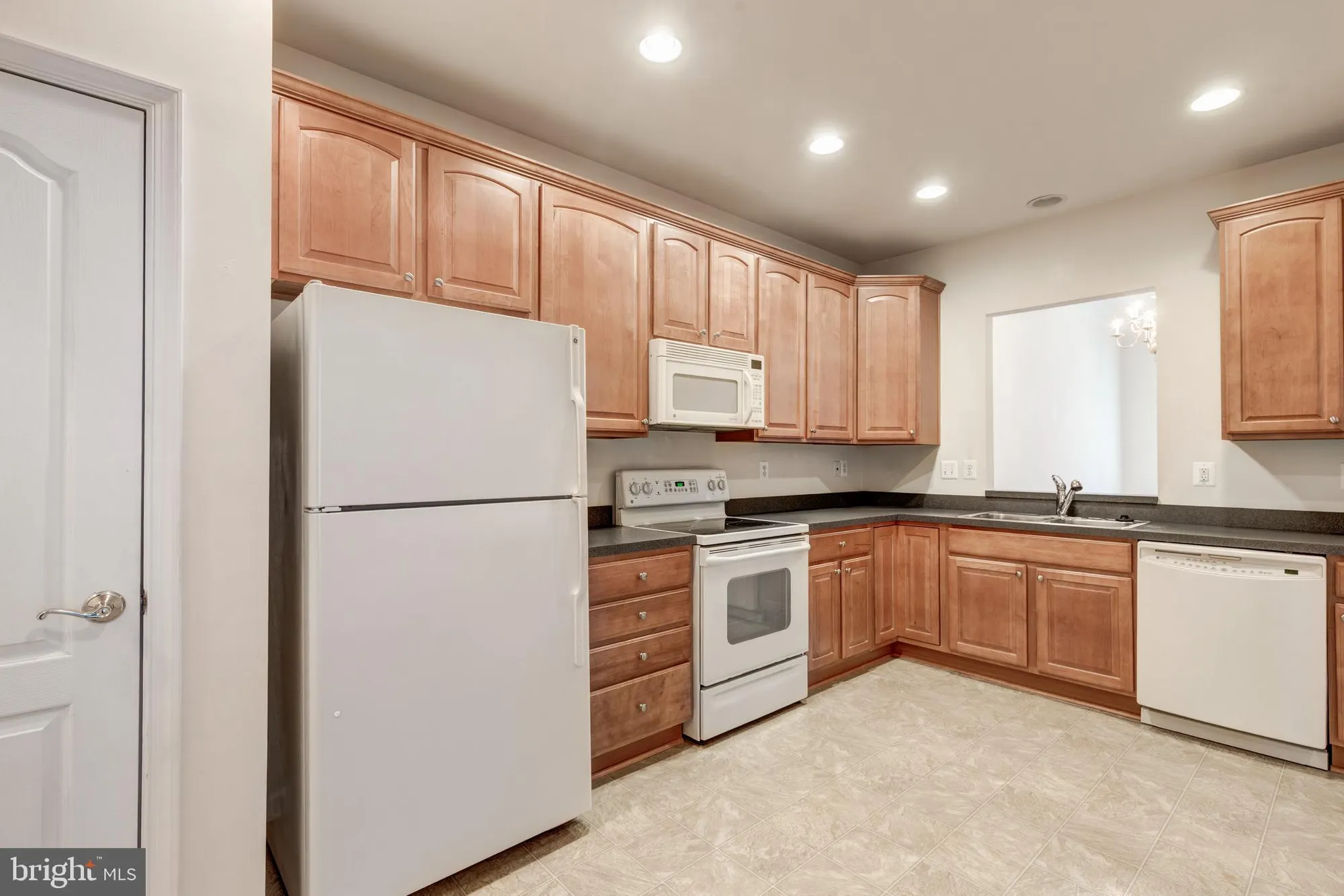 Property Slideshow image 14 of 38 | 172 saddletop dr # 364, Taneytown, MD, 21787