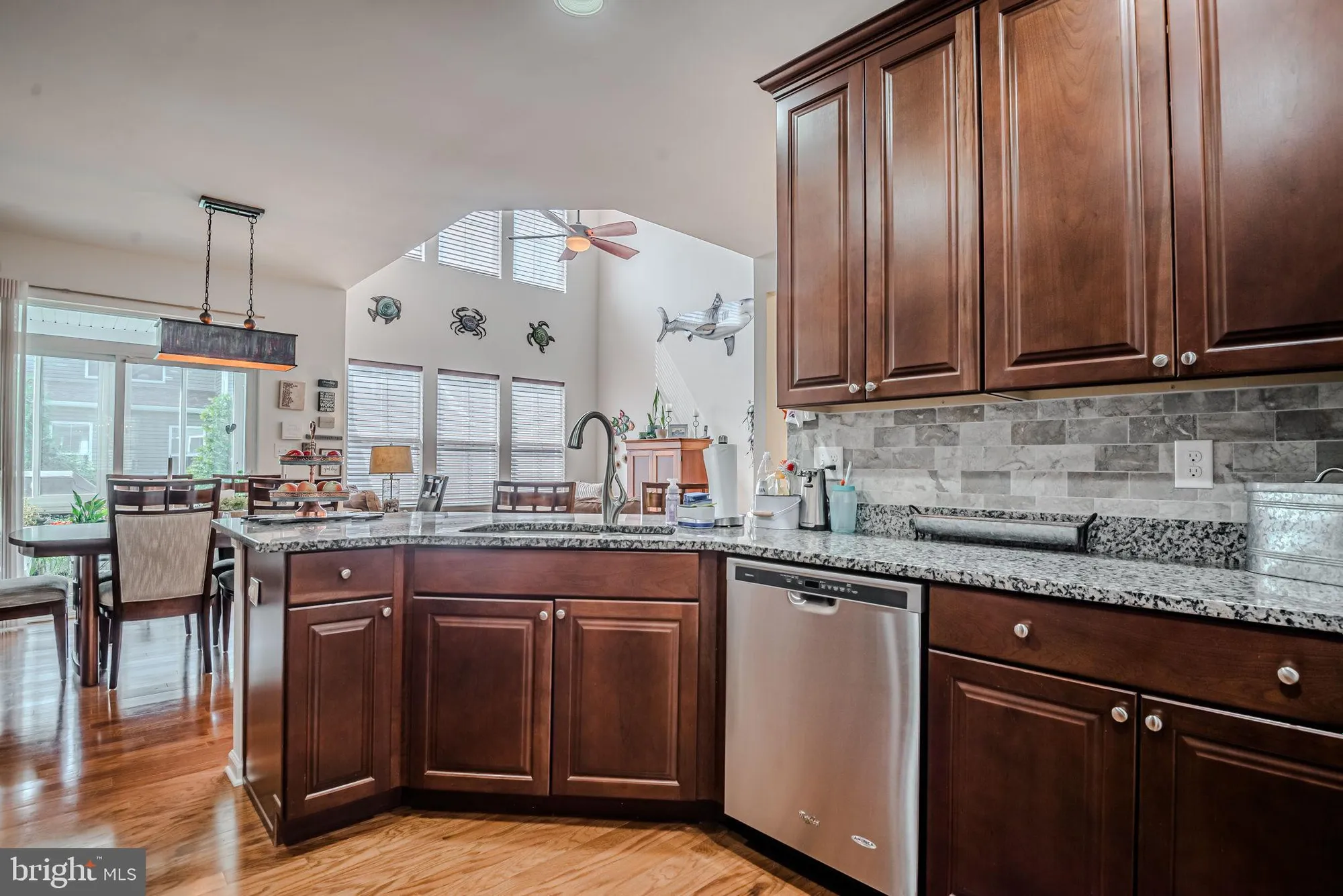 Property Slideshow image 17 of 66 | 33298 lone cedar lndg # 5802, Millville, DE, 19967