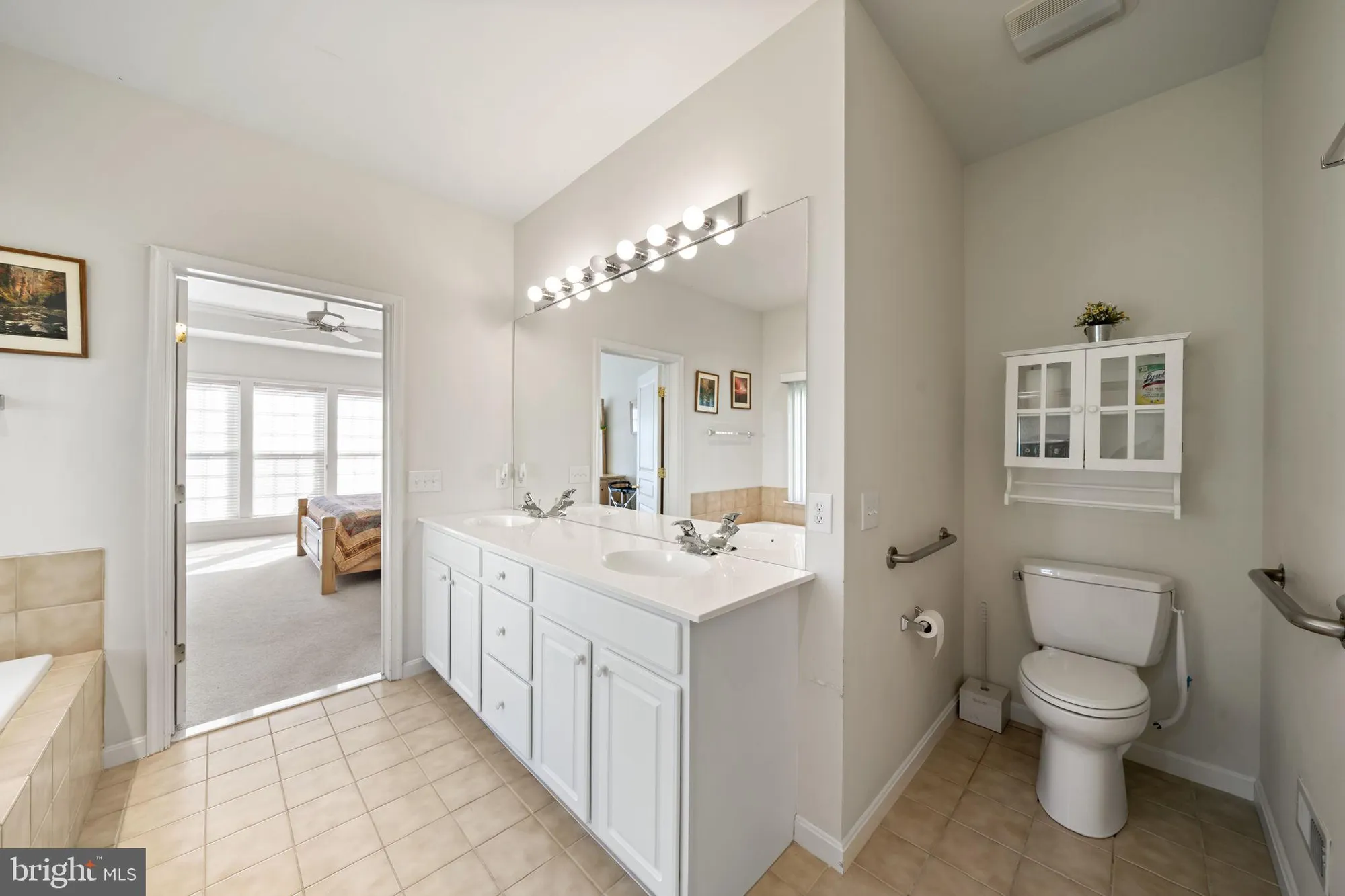 Property Slideshow image 58 of 61 | 206 joyce cir, Avondale, PA, 19311