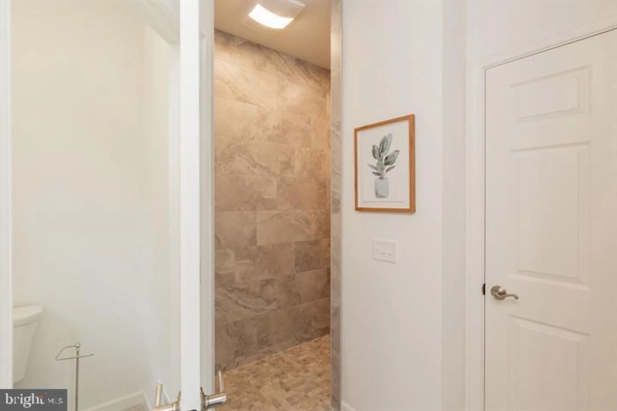 Property Slideshow image 36 of 42 | 604 greenbriar path, Cochranville, PA, 19330