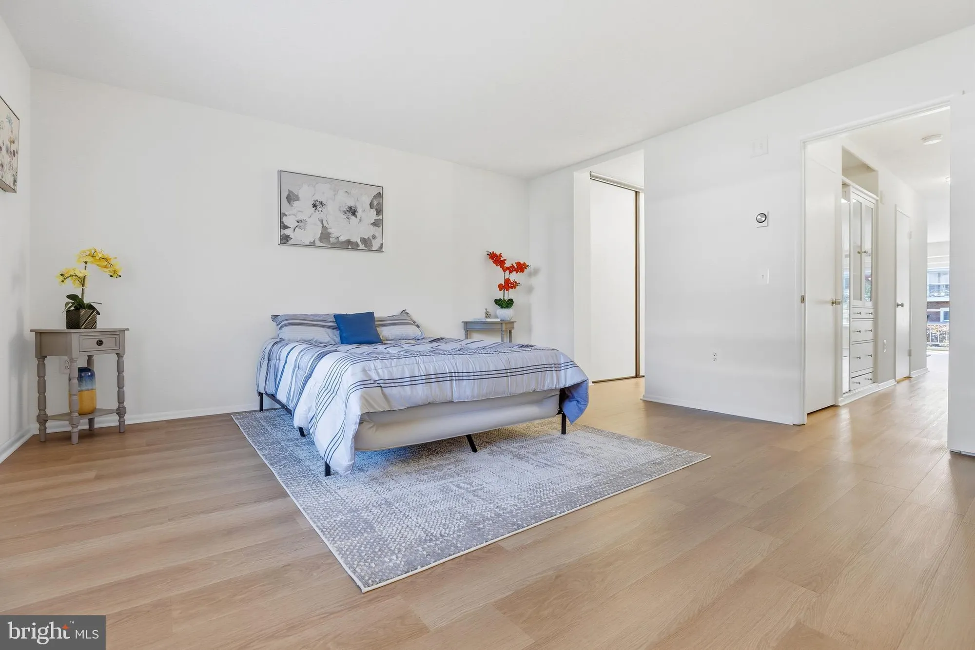 Property Slideshow image 24 of 31 | 3500 forest edge dr 15-2f, Silver Spring, MD, 20906