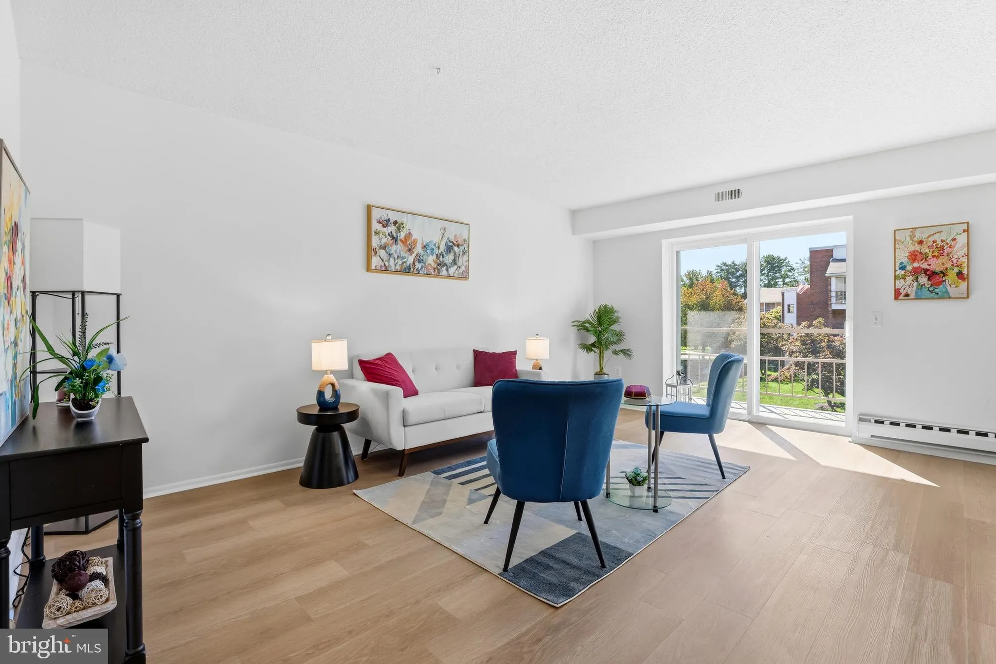 Property Slideshow image 9 of 31 | 3500 forest edge dr 15-2f, Silver Spring, MD, 20906