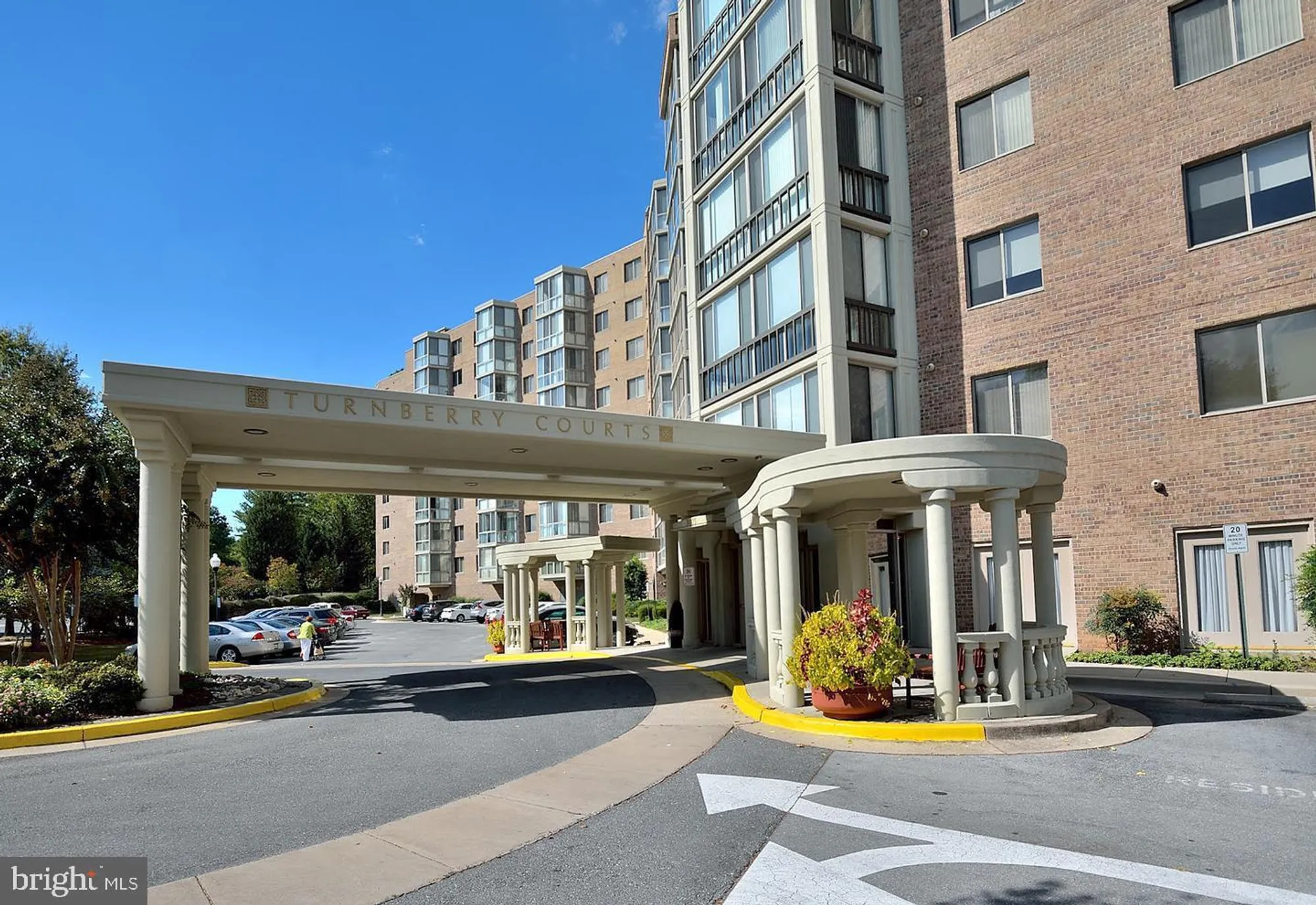 Property Slideshow image 4 of 5 | 3005 s leisure world blvd apt 702, Silver Spring, MD, 20906
