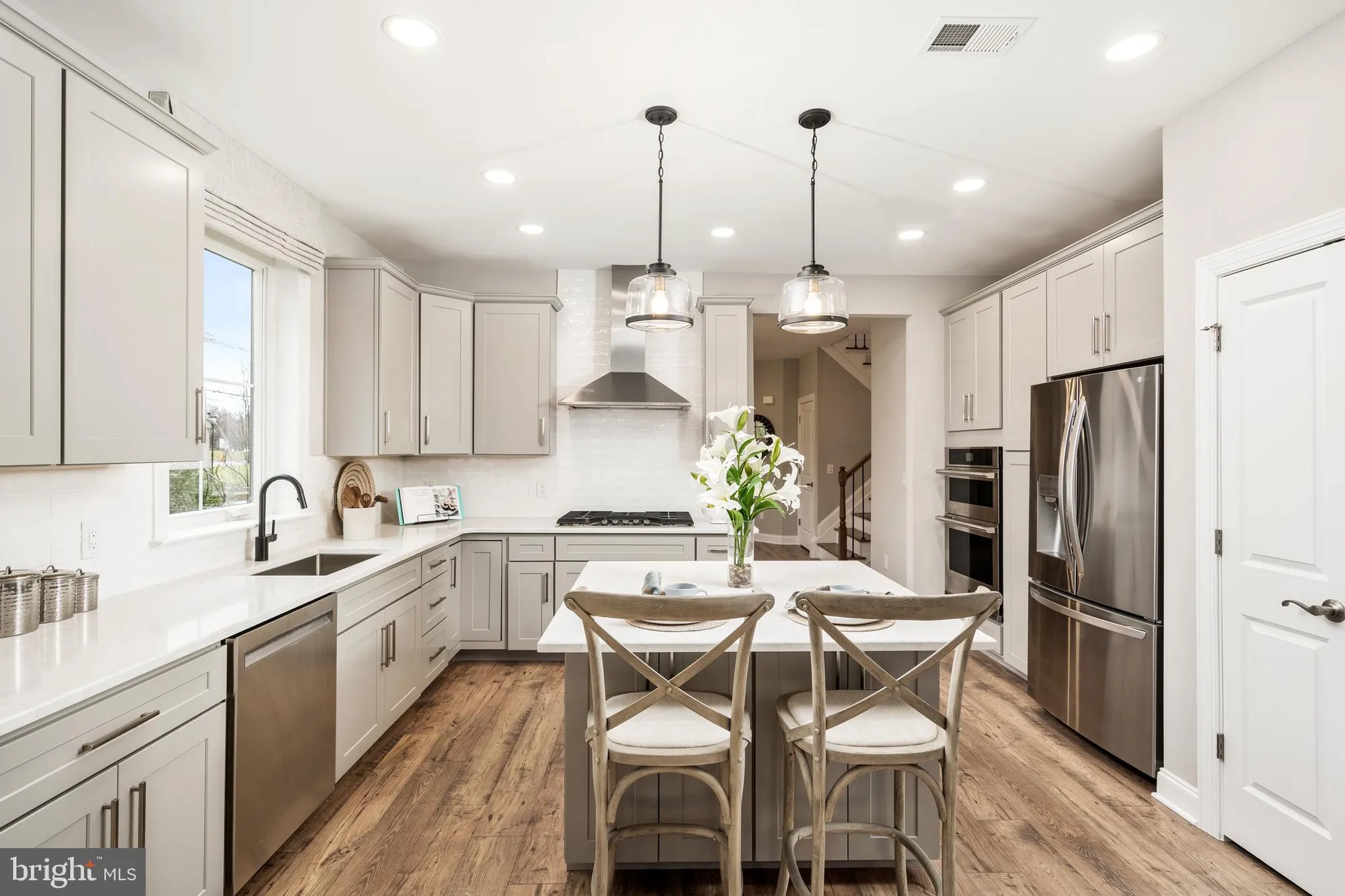 Property Slideshow image 18 of 63 | 5 sportsman blvd, Hamilton, NJ, 08690