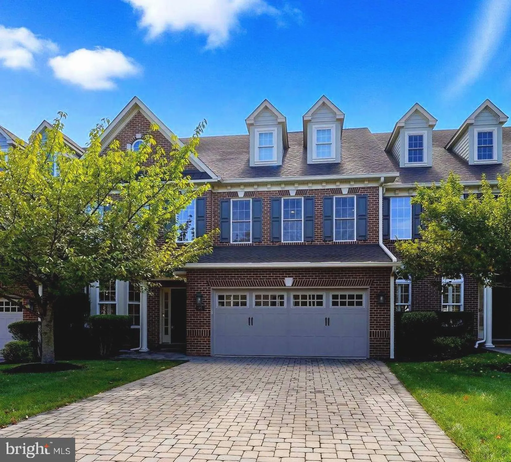 Property Slideshow image 1 of 36 | 95 rittenhouse cir, Newtown, PA, 18940