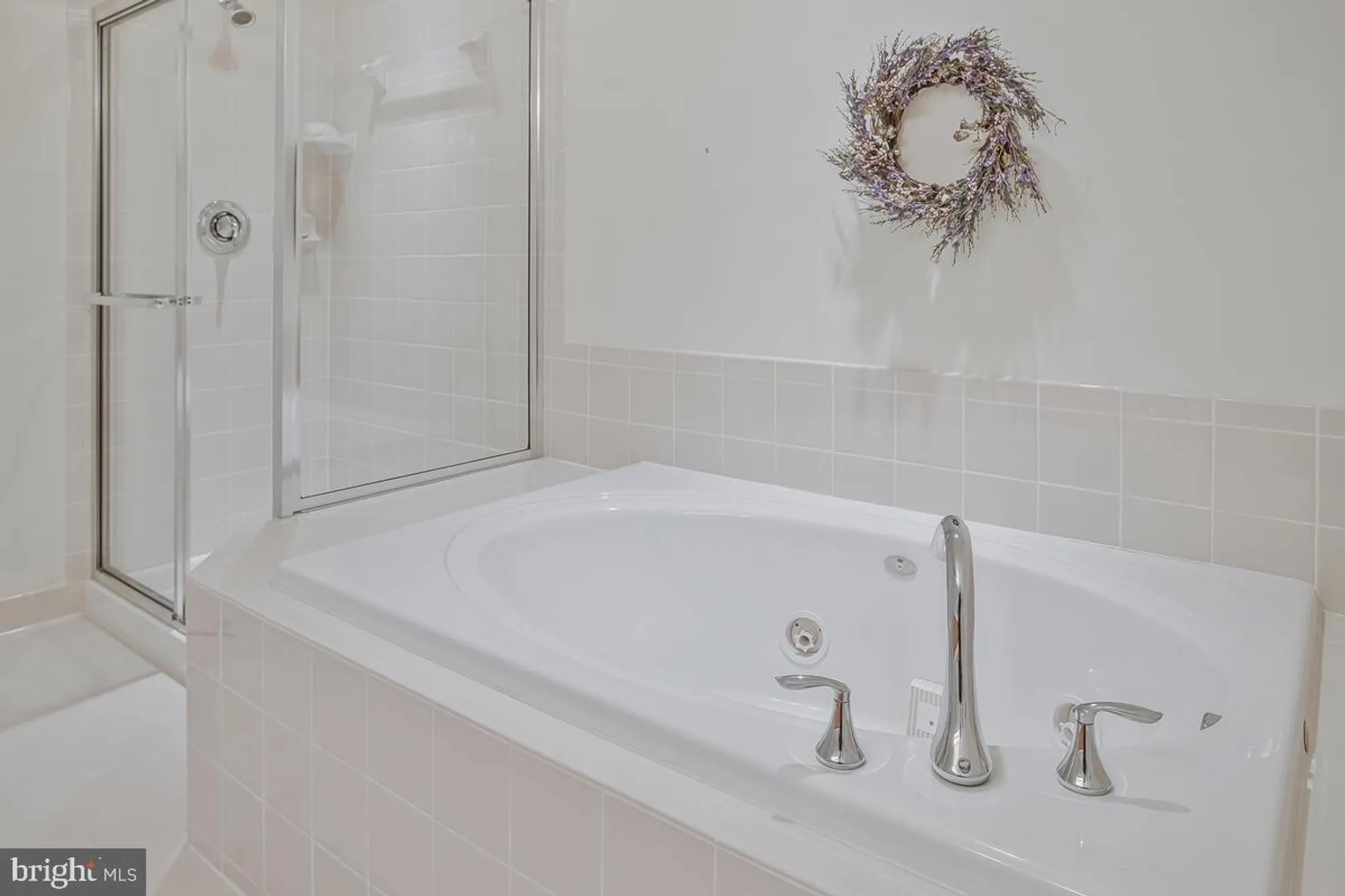 Property Slideshow image 39 of 75 | 8656 vast rose dr 23, Columbia, MD, 21045