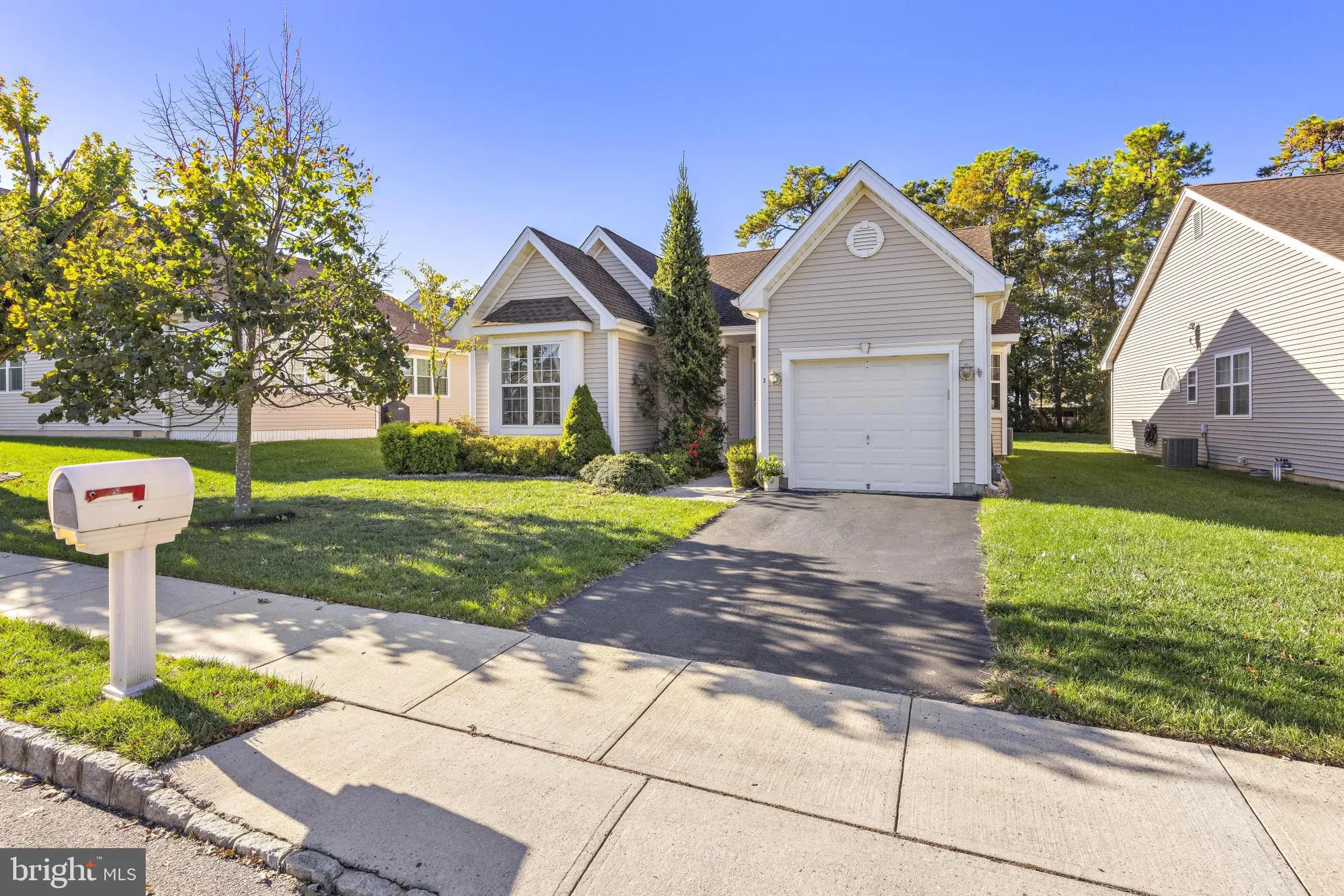 Property Slideshow image 2 of 29 | 3 lakeland dr, Barnegat, NJ, 08005