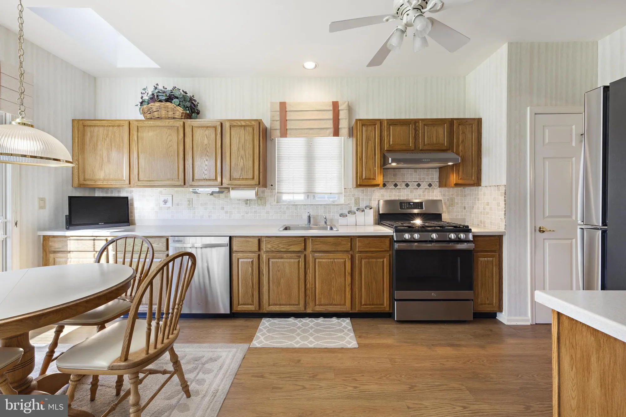 Property Slideshow image 4 of 29 | 3 lakeland dr, Barnegat, NJ, 08005