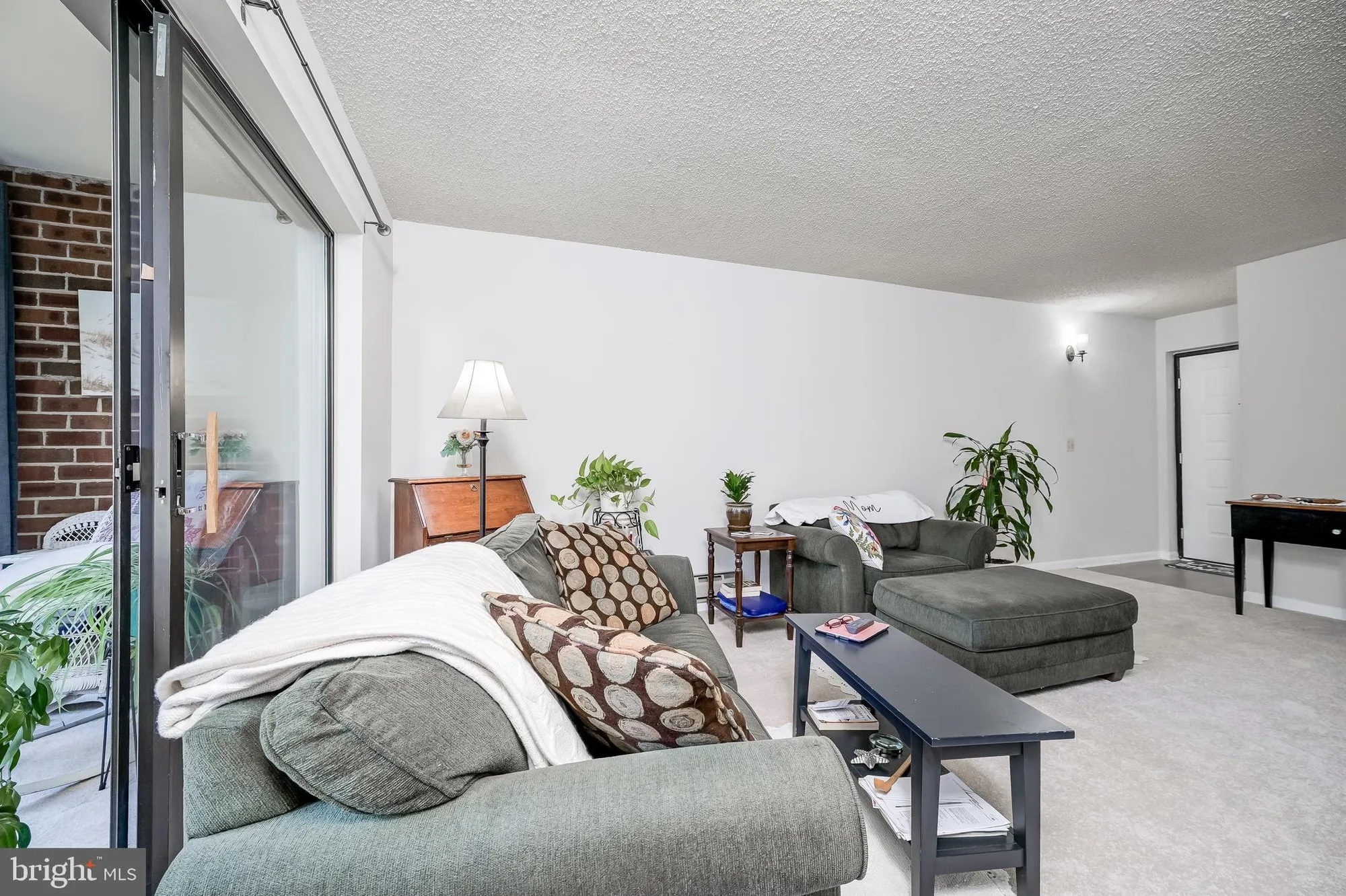 Property Slideshow image 9 of 42 | 15211 elkridge way 94-2f, Silver Spring, MD, 20906