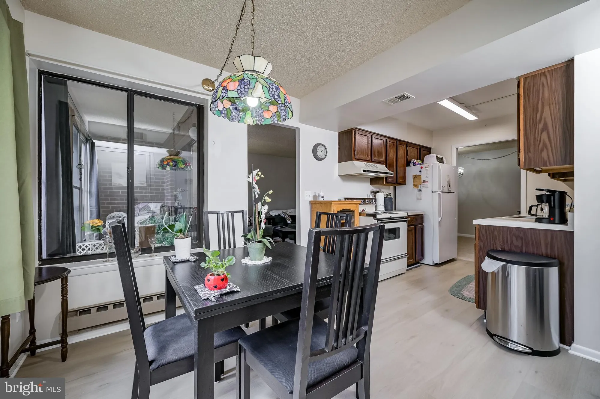 Property Slideshow image 15 of 42 | 15211 elkridge way 94-2f, Silver Spring, MD, 20906