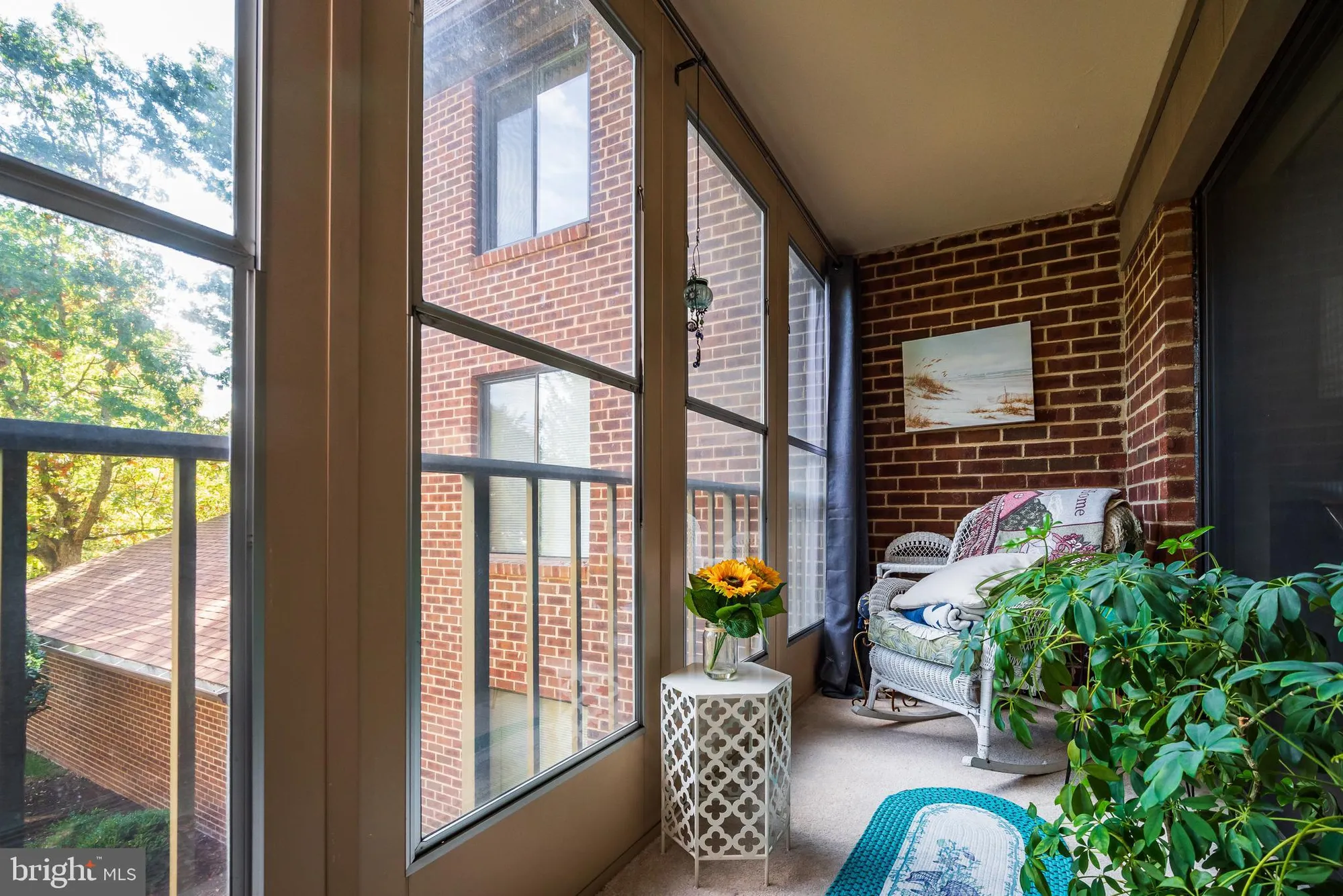 Property Slideshow image 36 of 42 | 15211 elkridge way 94-2f, Silver Spring, MD, 20906