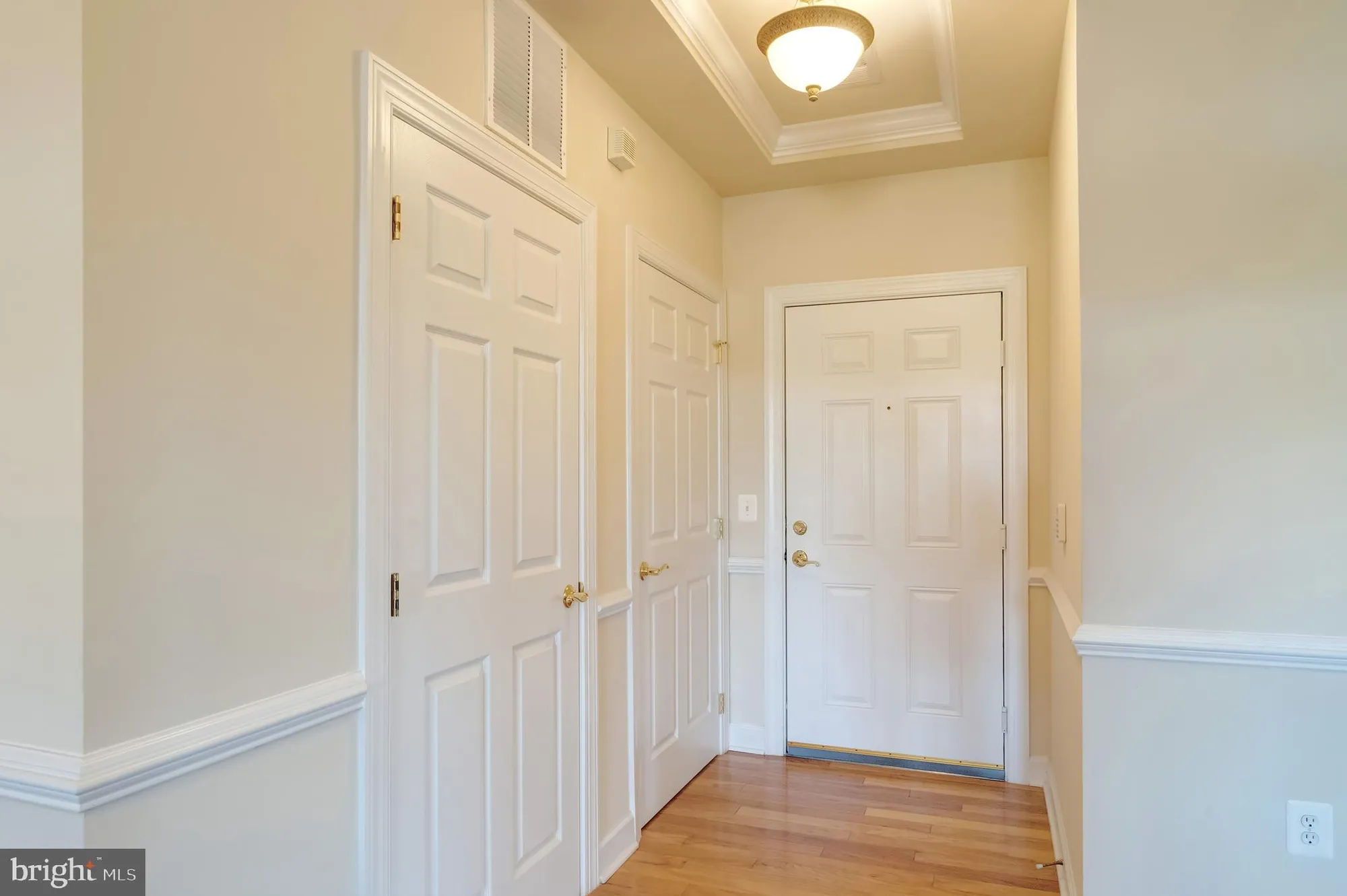Property Slideshow image 26 of 39 | 15251 royal crest dr apt 306, Haymarket, VA, 20169