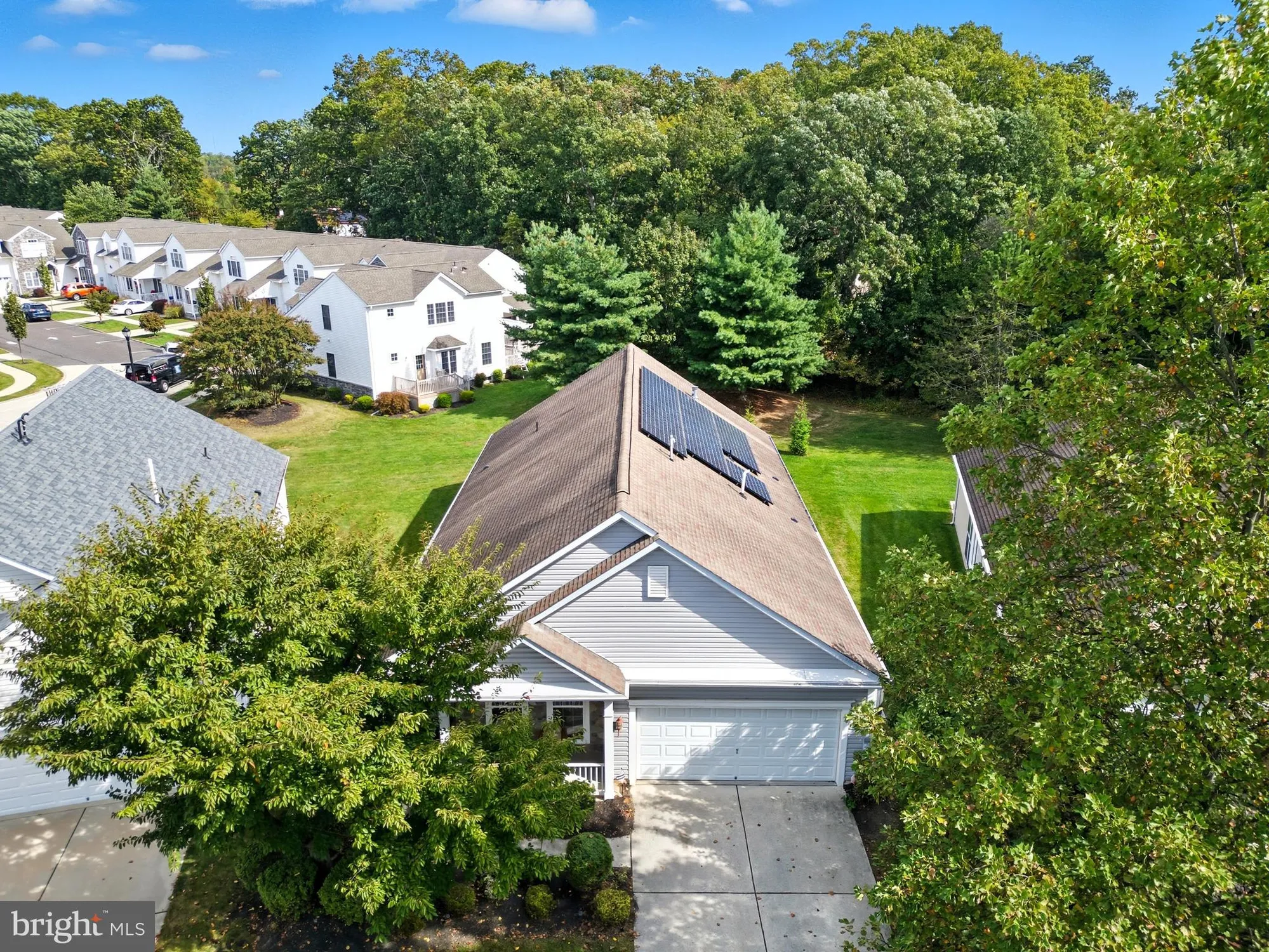 Property Slideshow image 2 of 56 | 29 pennington ct, Delanco, NJ, 08075