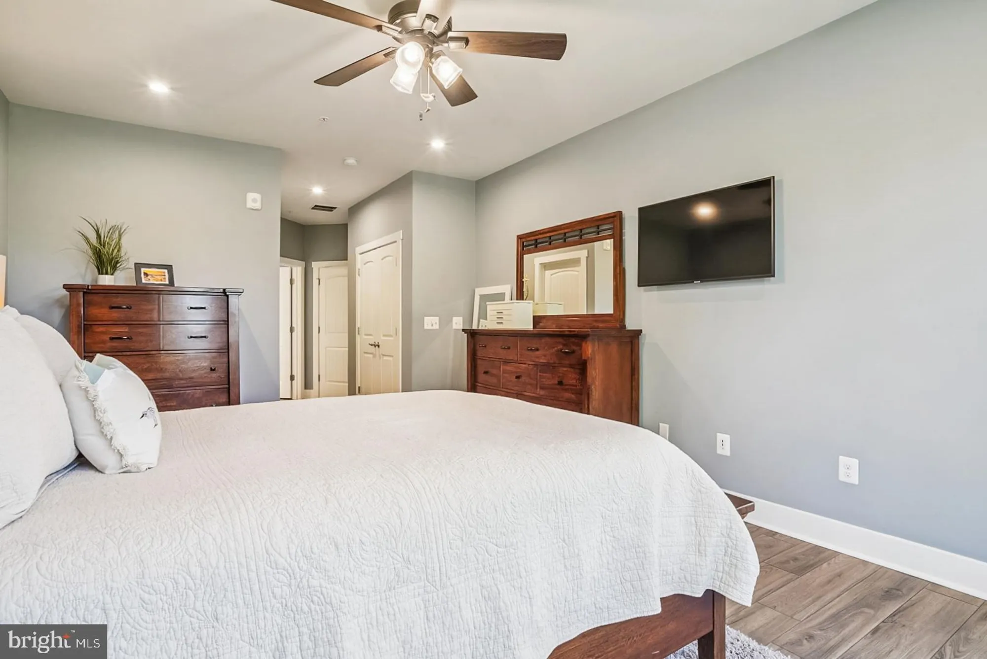 Property Slideshow image 21 of 66 | 3000 herons nest way unit 11, Chester, MD, 21619