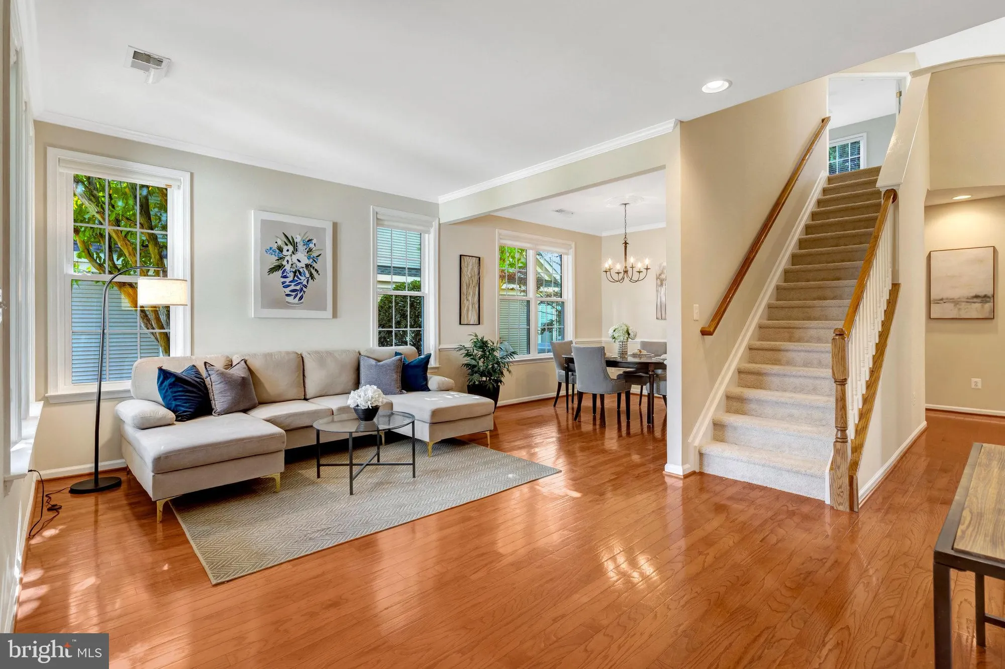 Property Slideshow image 6 of 55 | 6524 box elder loop, Gainesville, VA, 20155