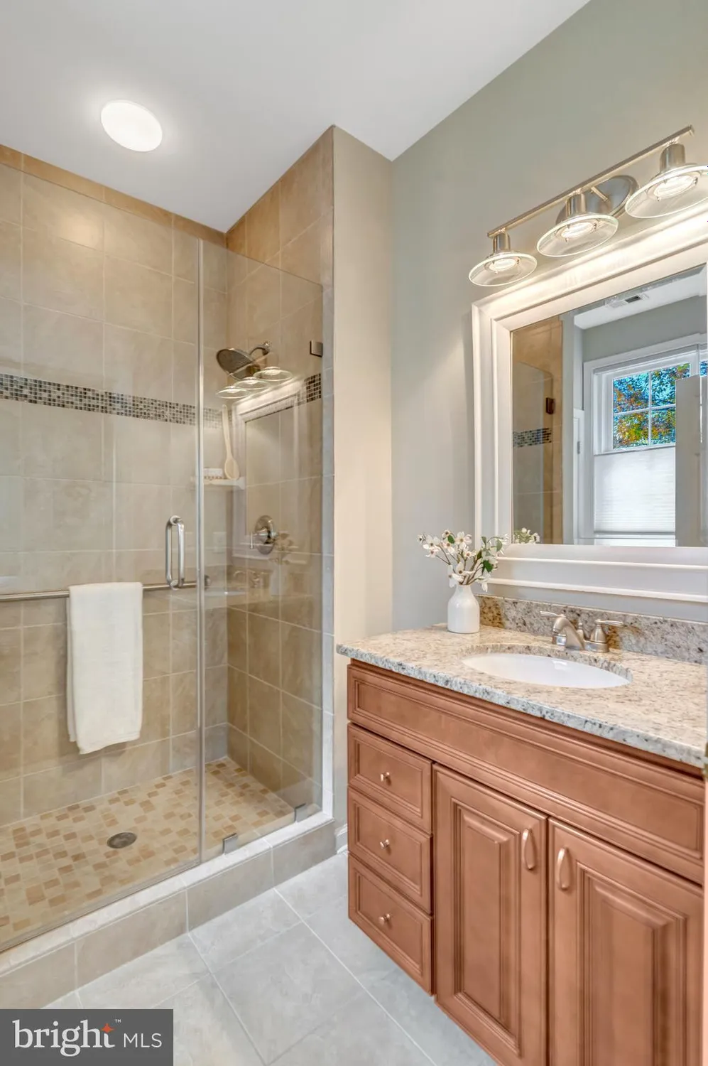 Property Slideshow image 32 of 55 | 6524 box elder loop, Gainesville, VA, 20155