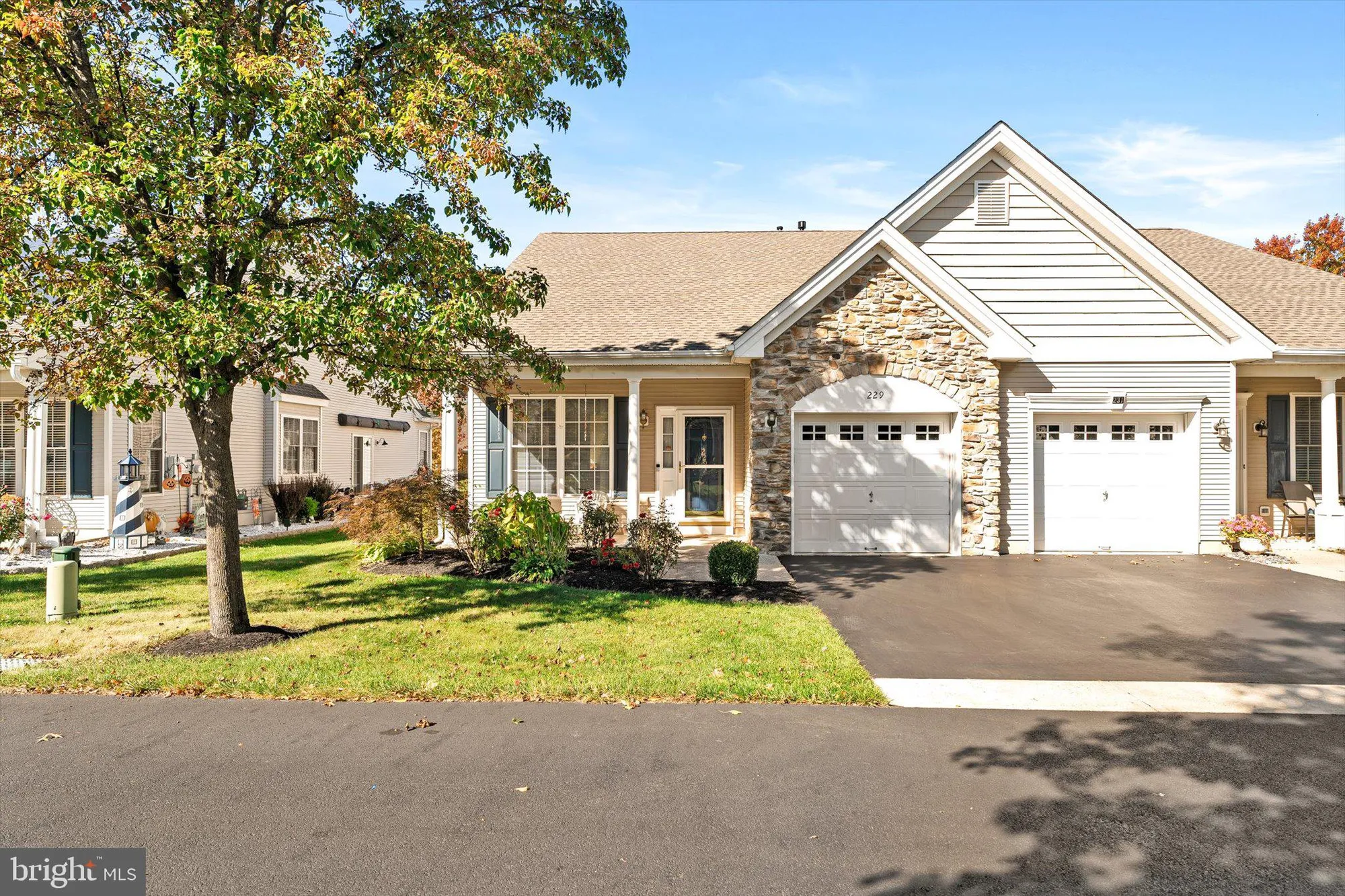 Property Slideshow image 1 of 25 | 229 meadowlark dr, Hamilton, NJ, 08690