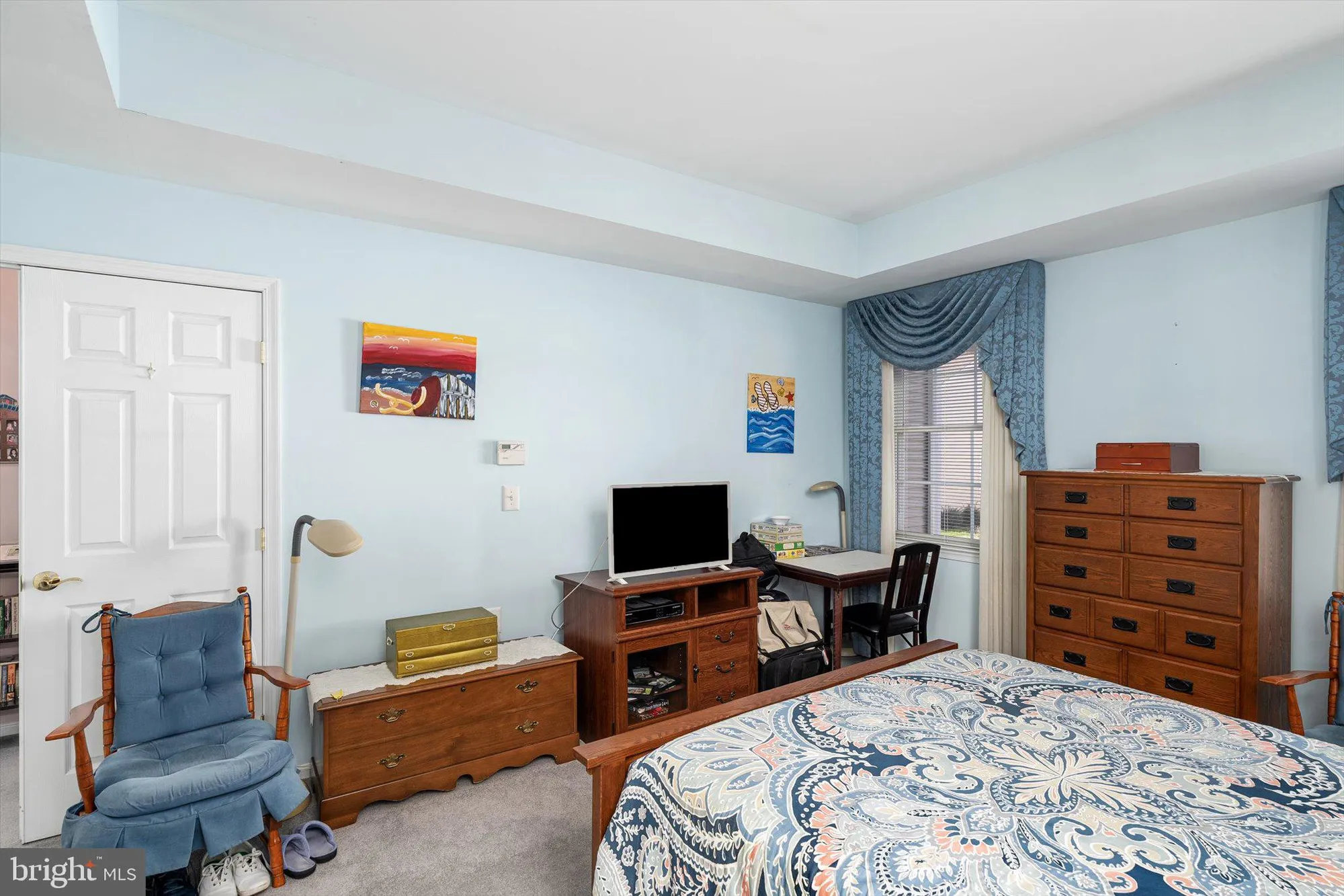 Property Slideshow image 18 of 25 | 229 meadowlark dr, Hamilton, NJ, 08690