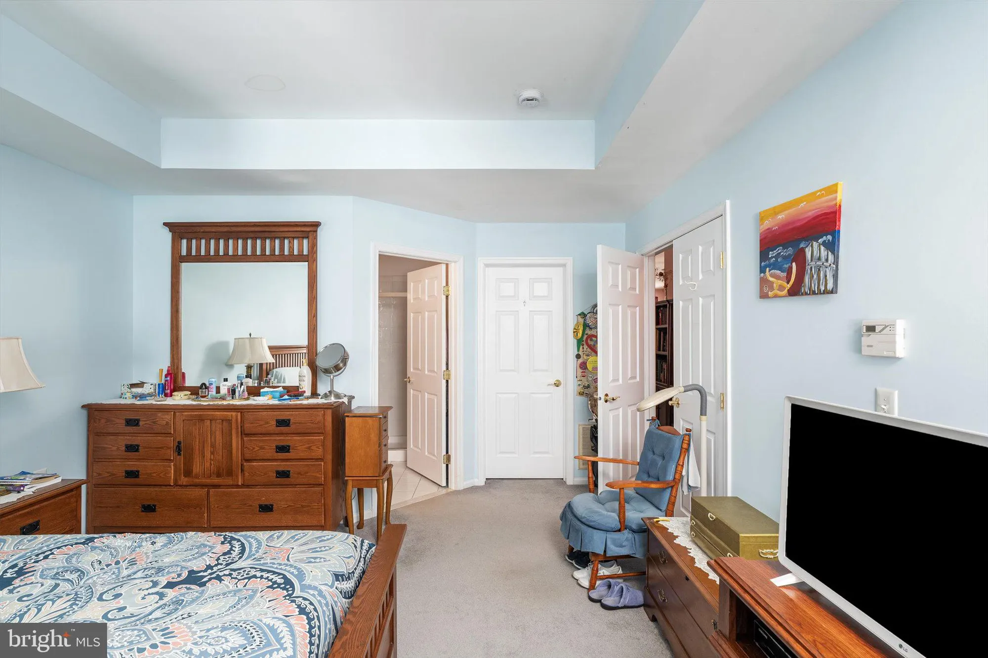 Property Slideshow image 19 of 25 | 229 meadowlark dr, Hamilton, NJ, 08690