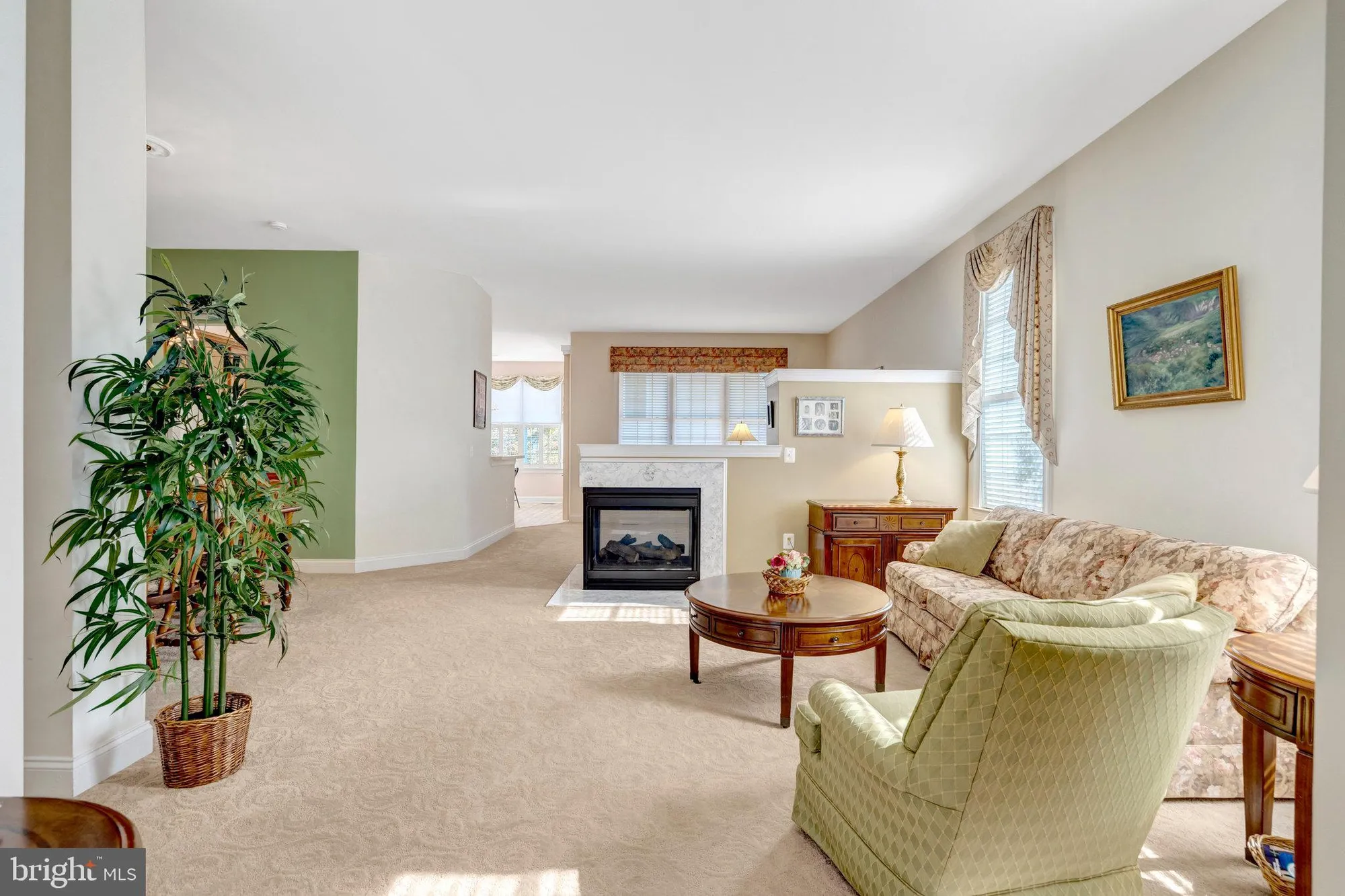 Property Slideshow image 7 of 43 | 5226 canyon creek way, Haymarket, VA, 20169