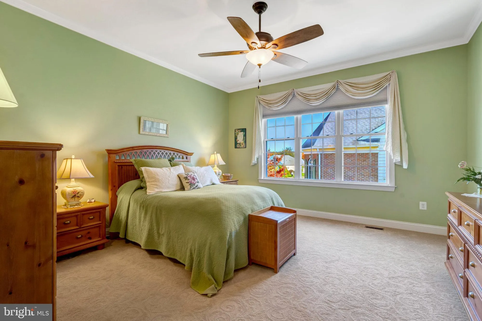 Property Slideshow image 19 of 43 | 5226 canyon creek way, Haymarket, VA, 20169