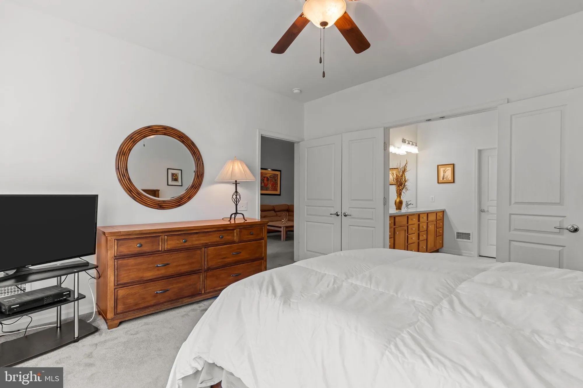 Property Slideshow image 18 of 43 | 8 dove ct, Hamilton, NJ, 08690