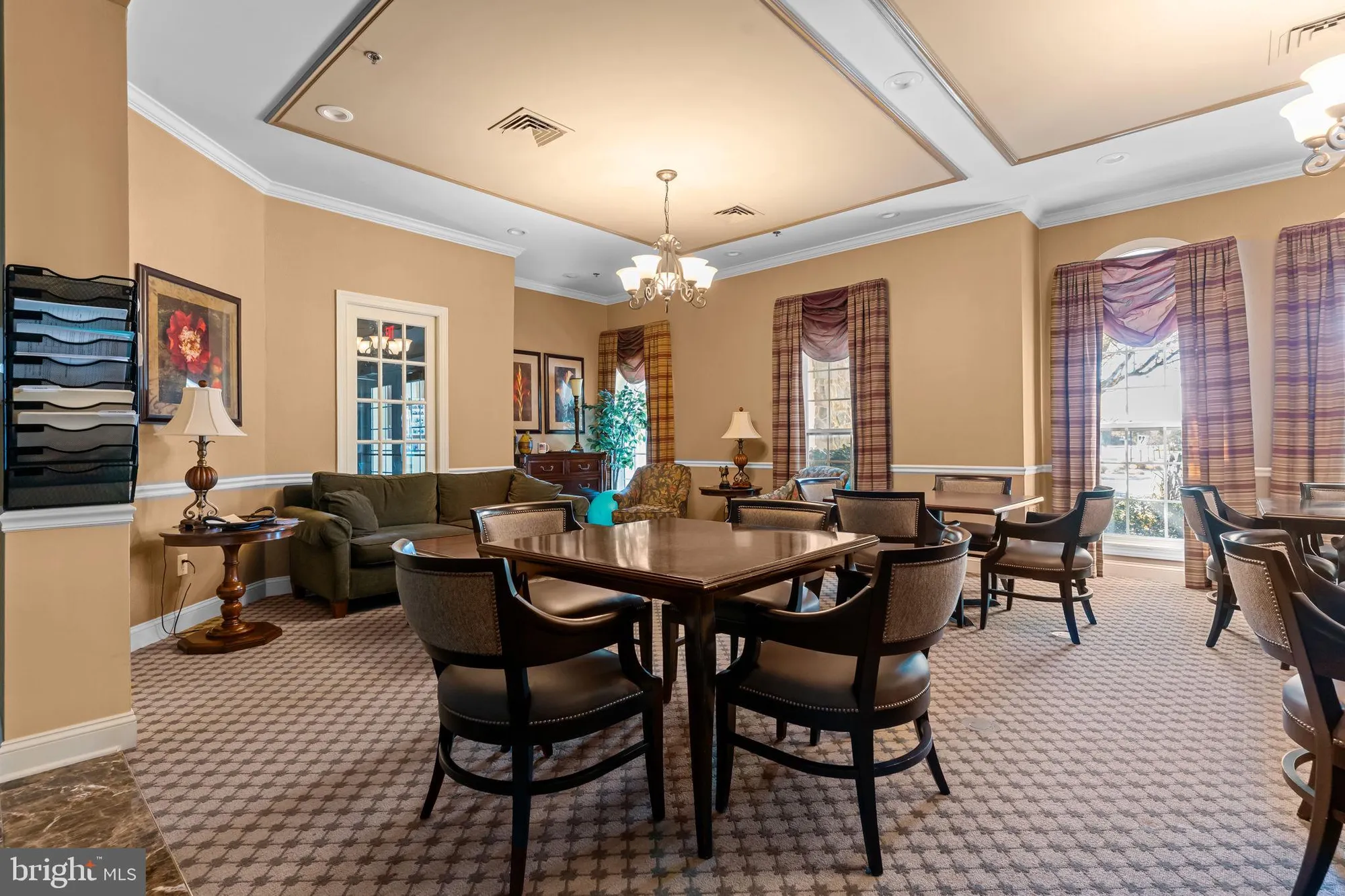 Property Slideshow image 36 of 43 | 8 dove ct, Hamilton, NJ, 08690