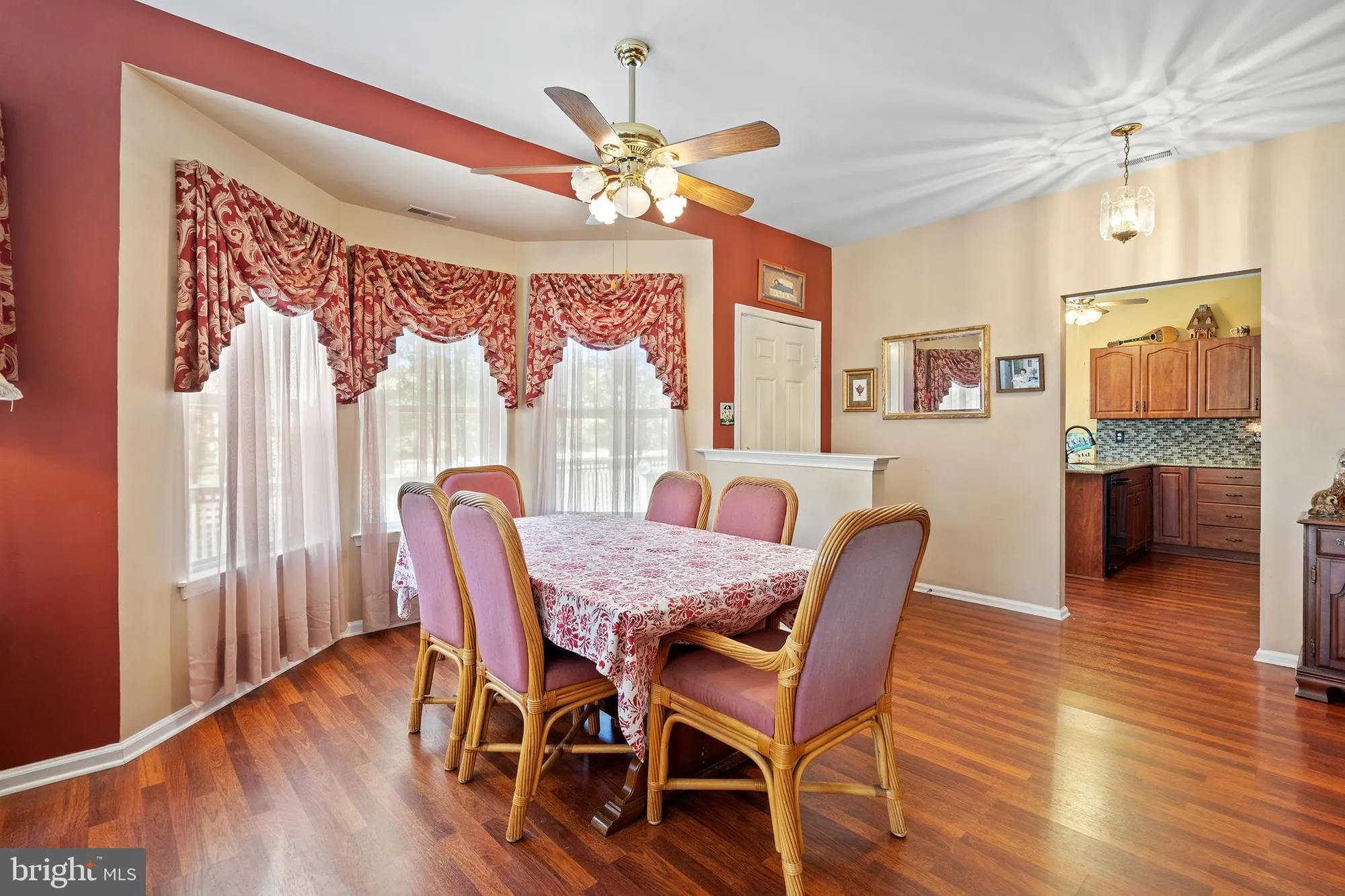 Property Slideshow image 6 of 36 | 10 hampton rd, Manahawkin, NJ, 08050