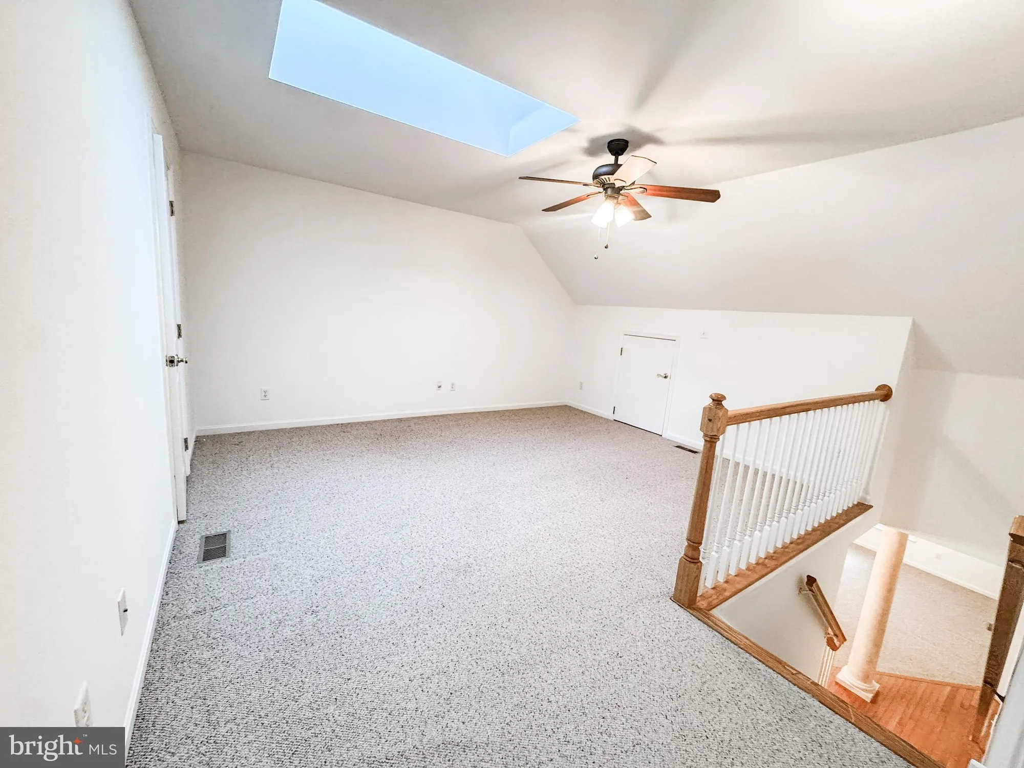 Property Slideshow image 22 of 30 | 133 lynthwaite farm ln, Wilmington, DE, 19803