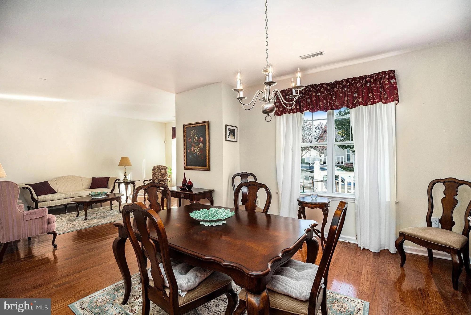 Property Slideshow image 8 of 19 | 15022 dahlia dr, Philadelphia, PA, 19116