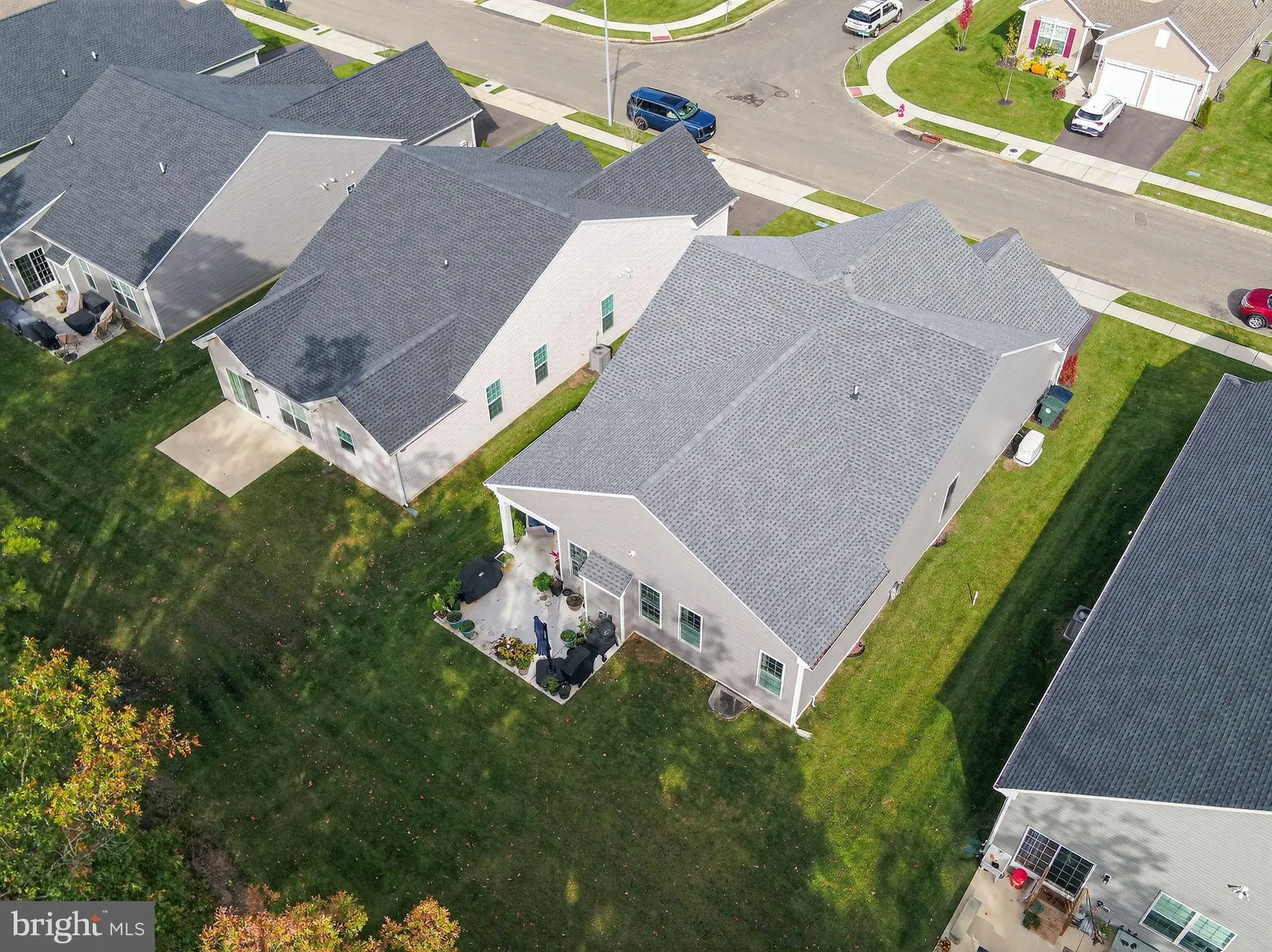 Property Slideshow image 5 of 52 | 3715 castleton dr, Williamstown, NJ, 08094
