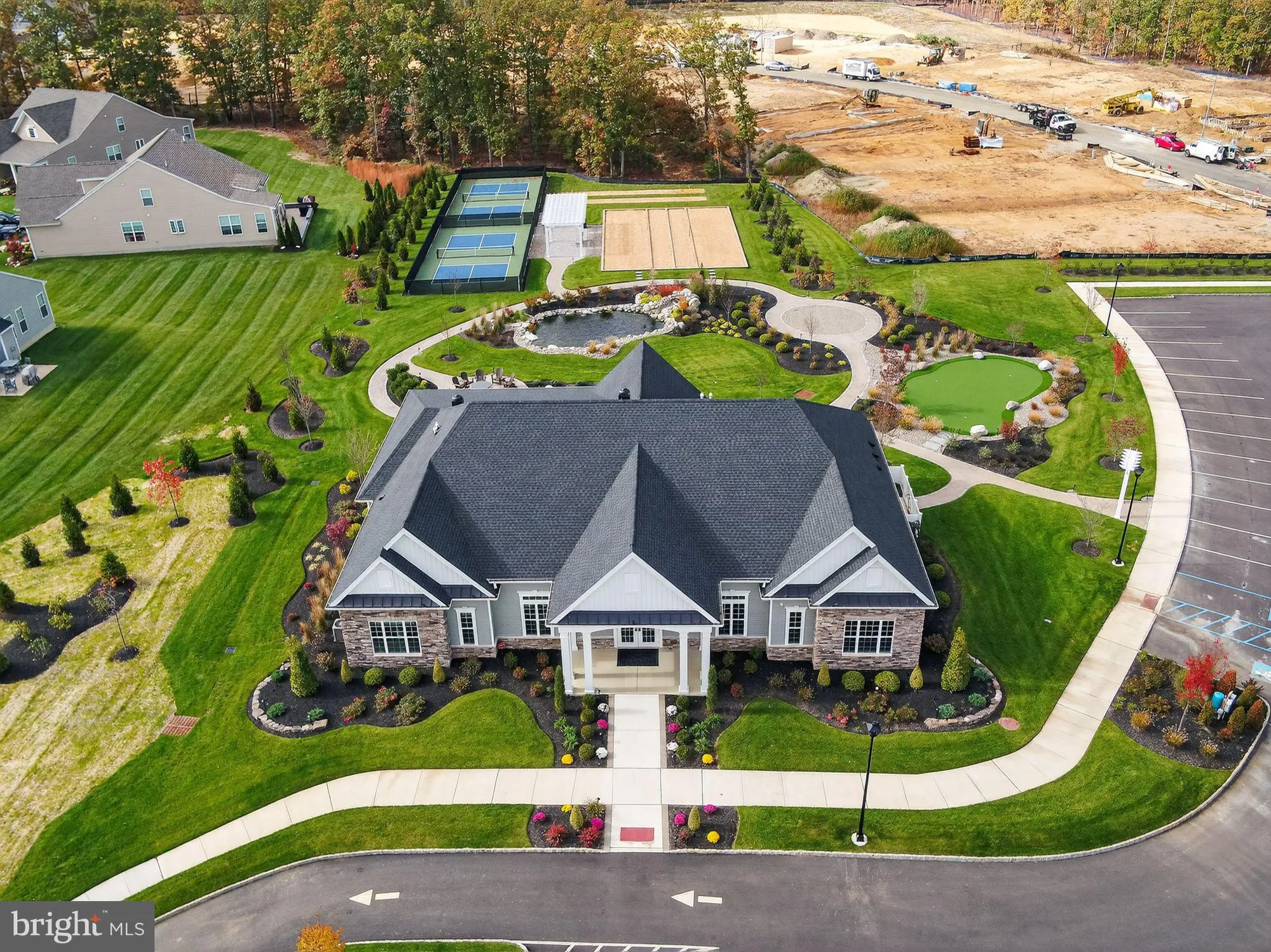 Property Slideshow image 13 of 52 | 3715 castleton dr, Williamstown, NJ, 08094