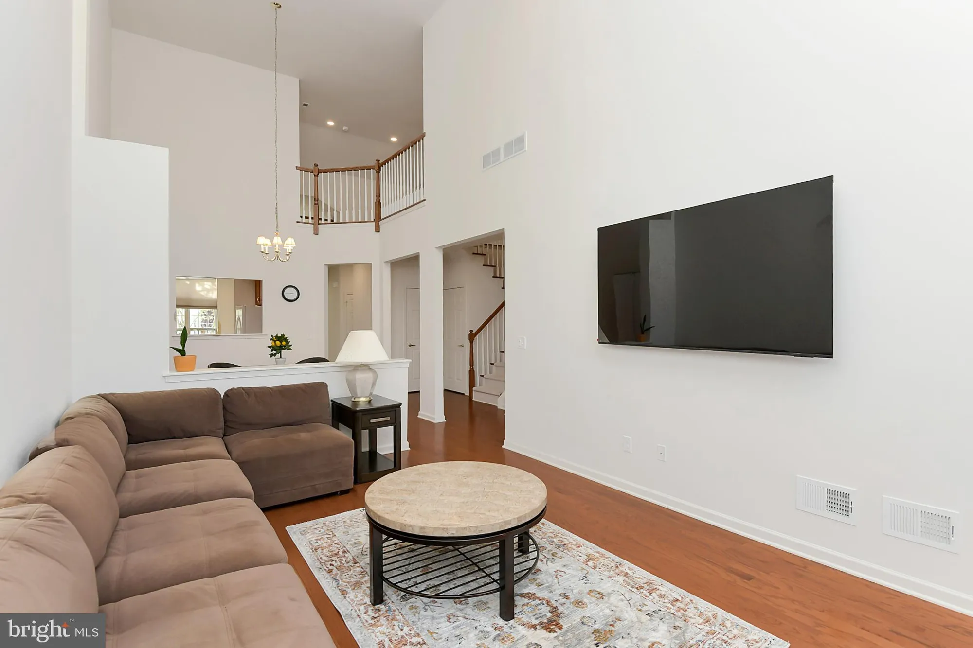 Property Slideshow image 8 of 41 | 802 schindler dr n, Monmouth Junction, NJ, 08852