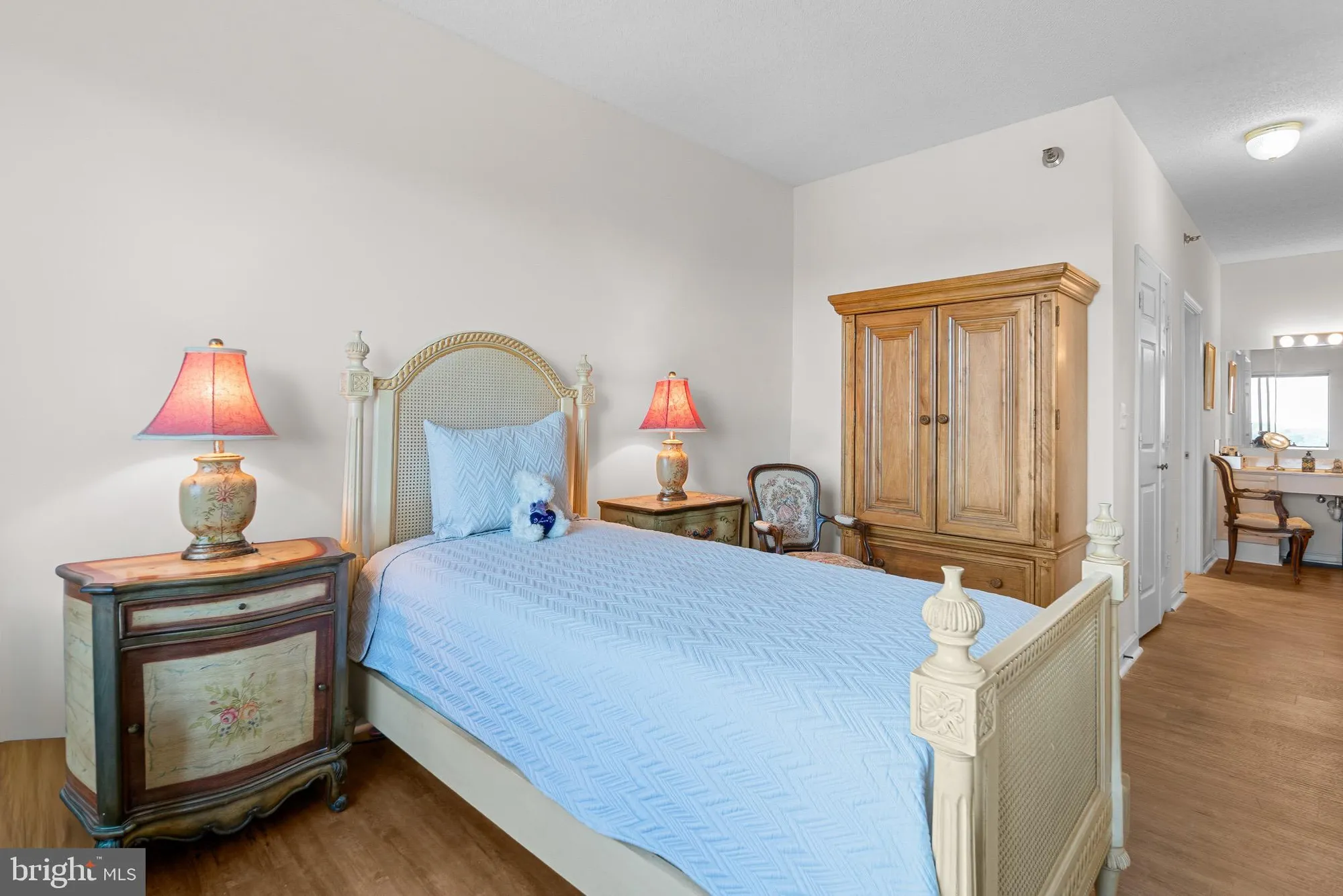 Property Slideshow image 13 of 40 | 3005 s leisure world blvd apt 702, Silver Spring, MD, 20906