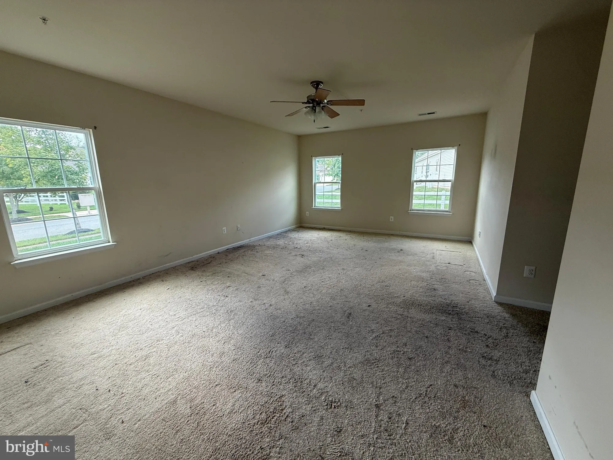 Property Slideshow image 8 of 9 | 4930 shoal creek ln, White Plains, MD, 20695