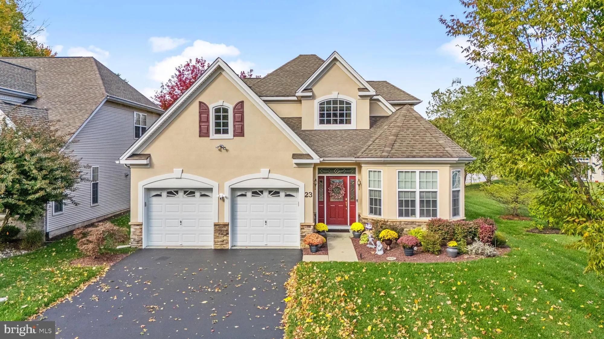 Property Slideshow image 41 of 48 | 23 barton dr, Hightstown, NJ, 08520