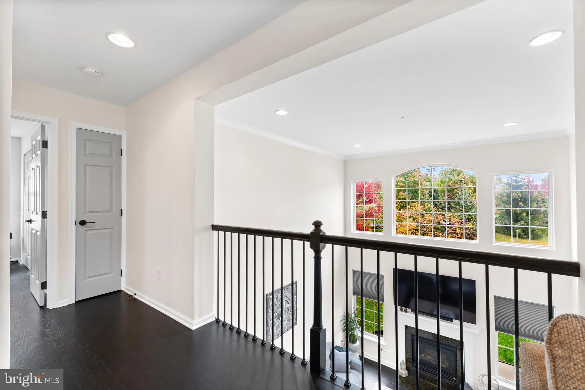 Property Slideshow image 29 of 48 | 23 barton dr, Hightstown, NJ, 08520