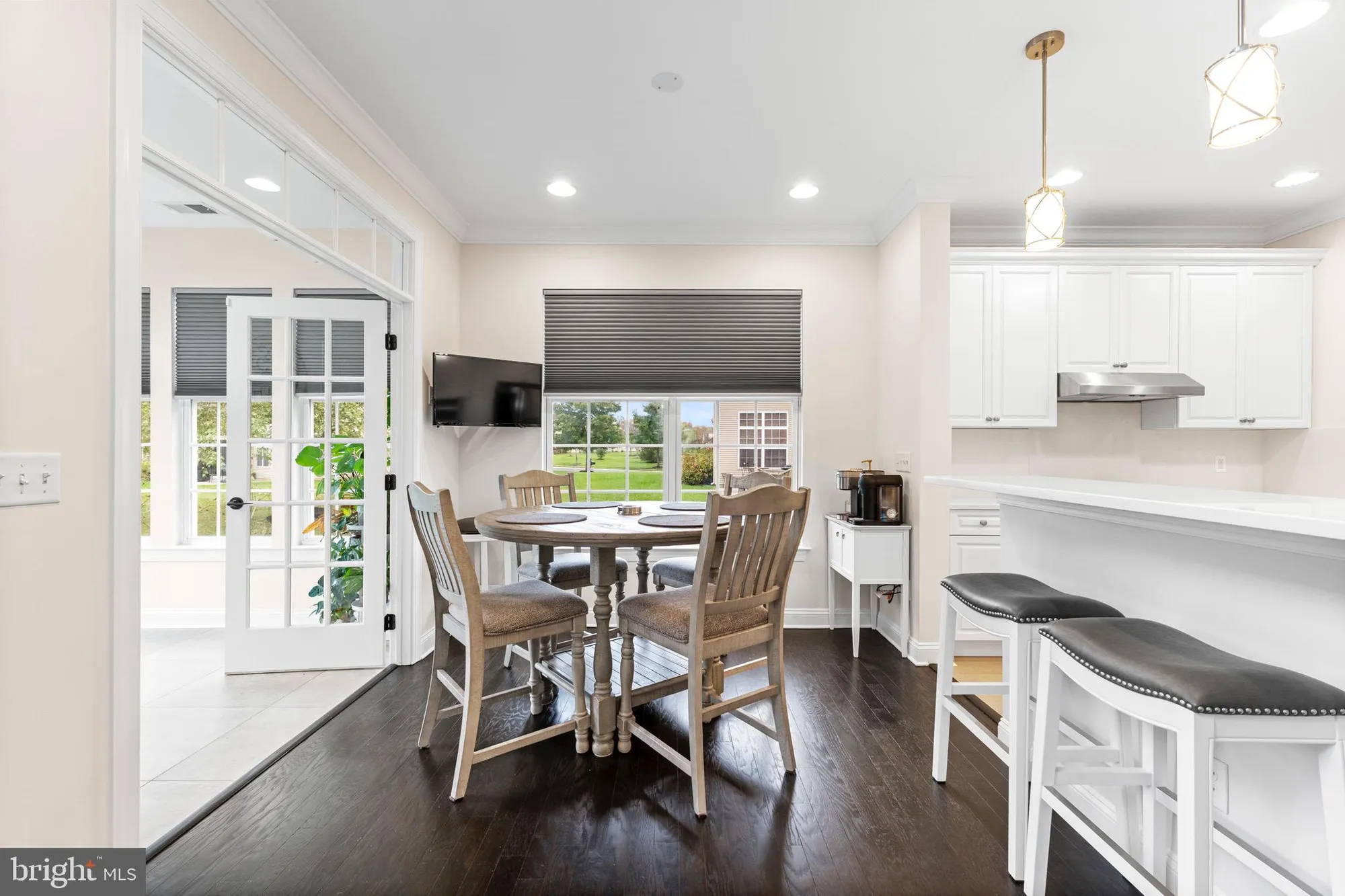Property Slideshow image 11 of 48 | 23 barton dr, Hightstown, NJ, 08520