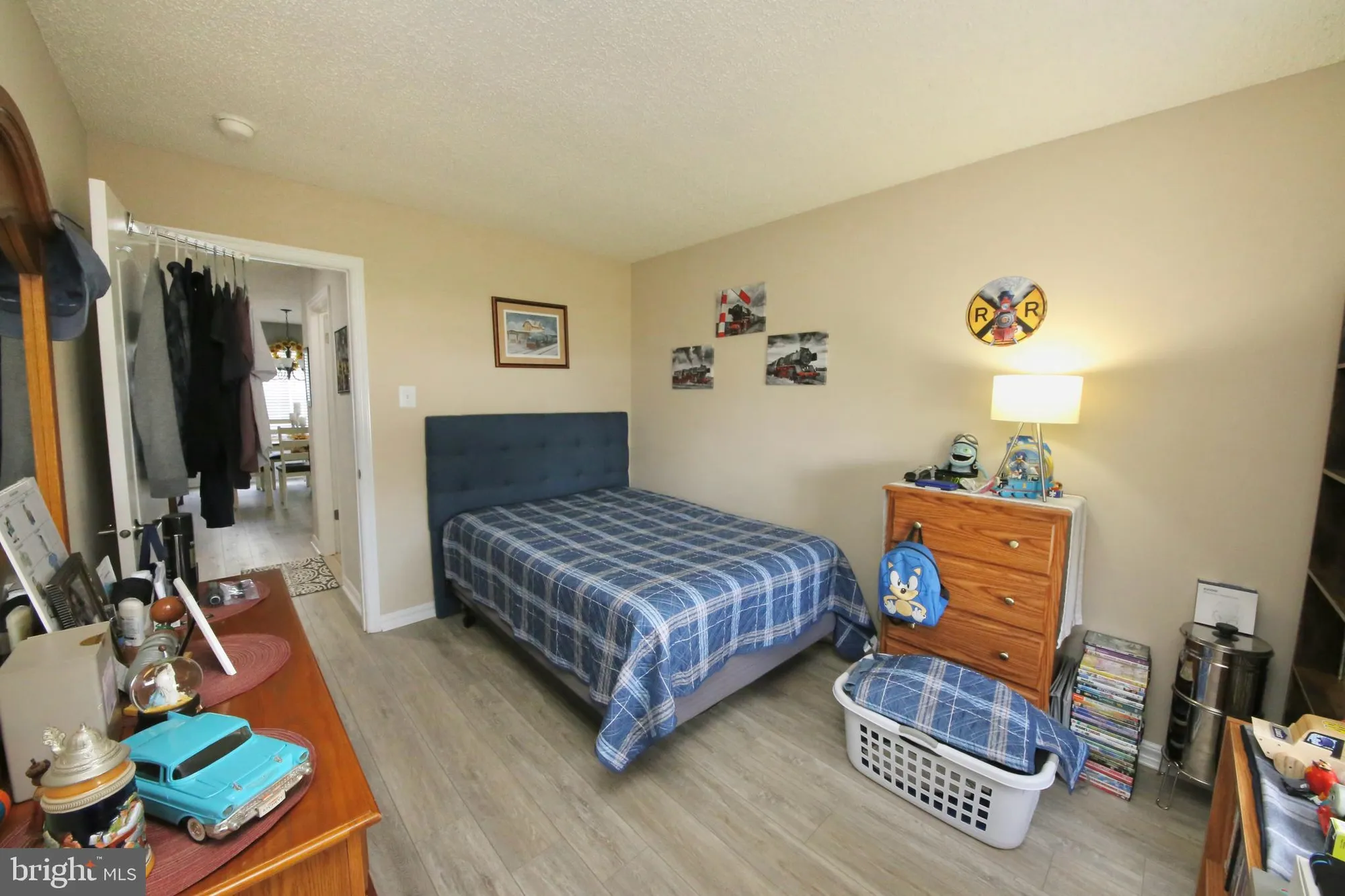 Property Slideshow image 20 of 27 | 617 saint vincent ct, Williamstown, NJ, 08094