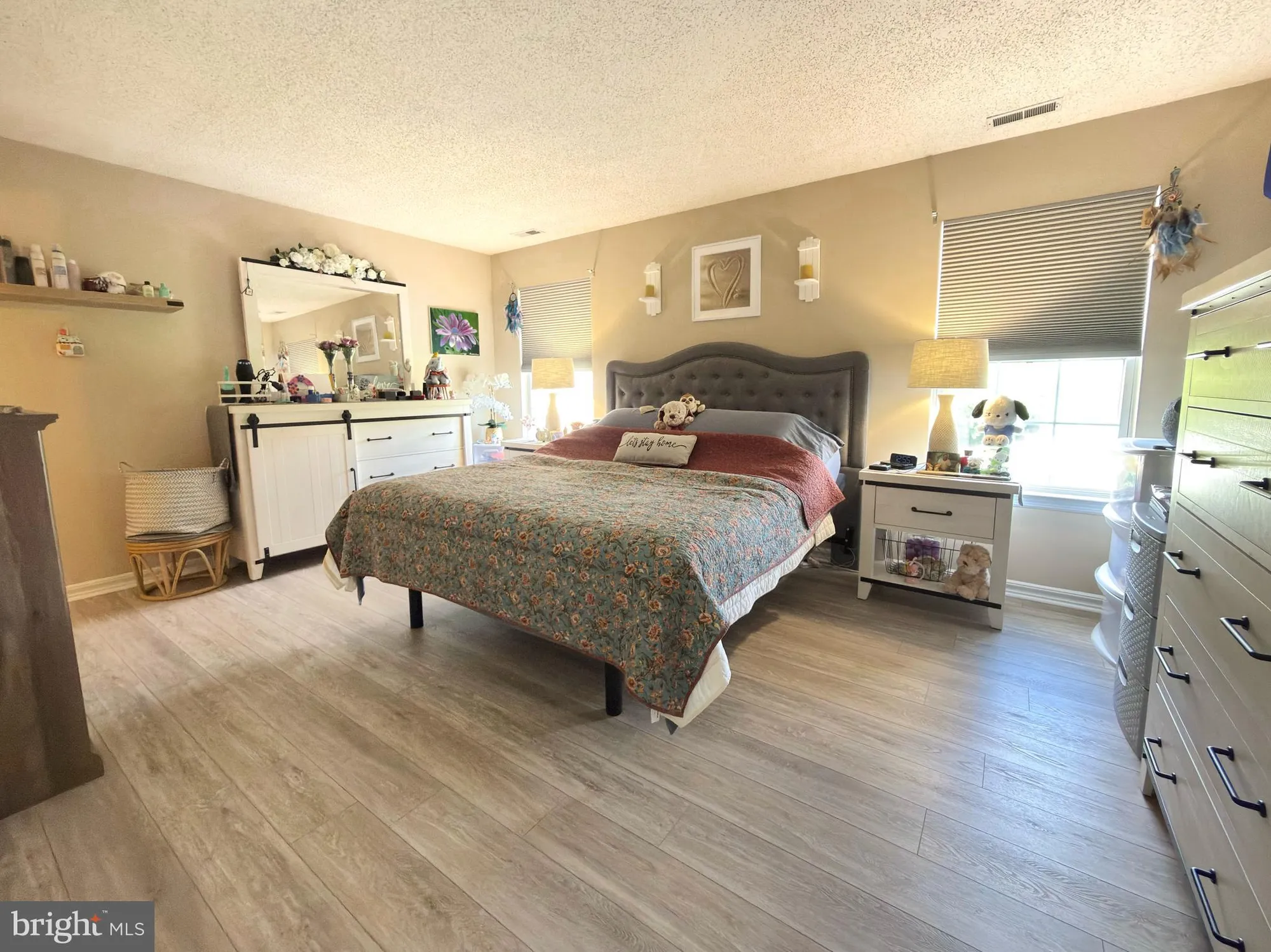 Property Slideshow image 17 of 27 | 617 saint vincent ct, Williamstown, NJ, 08094