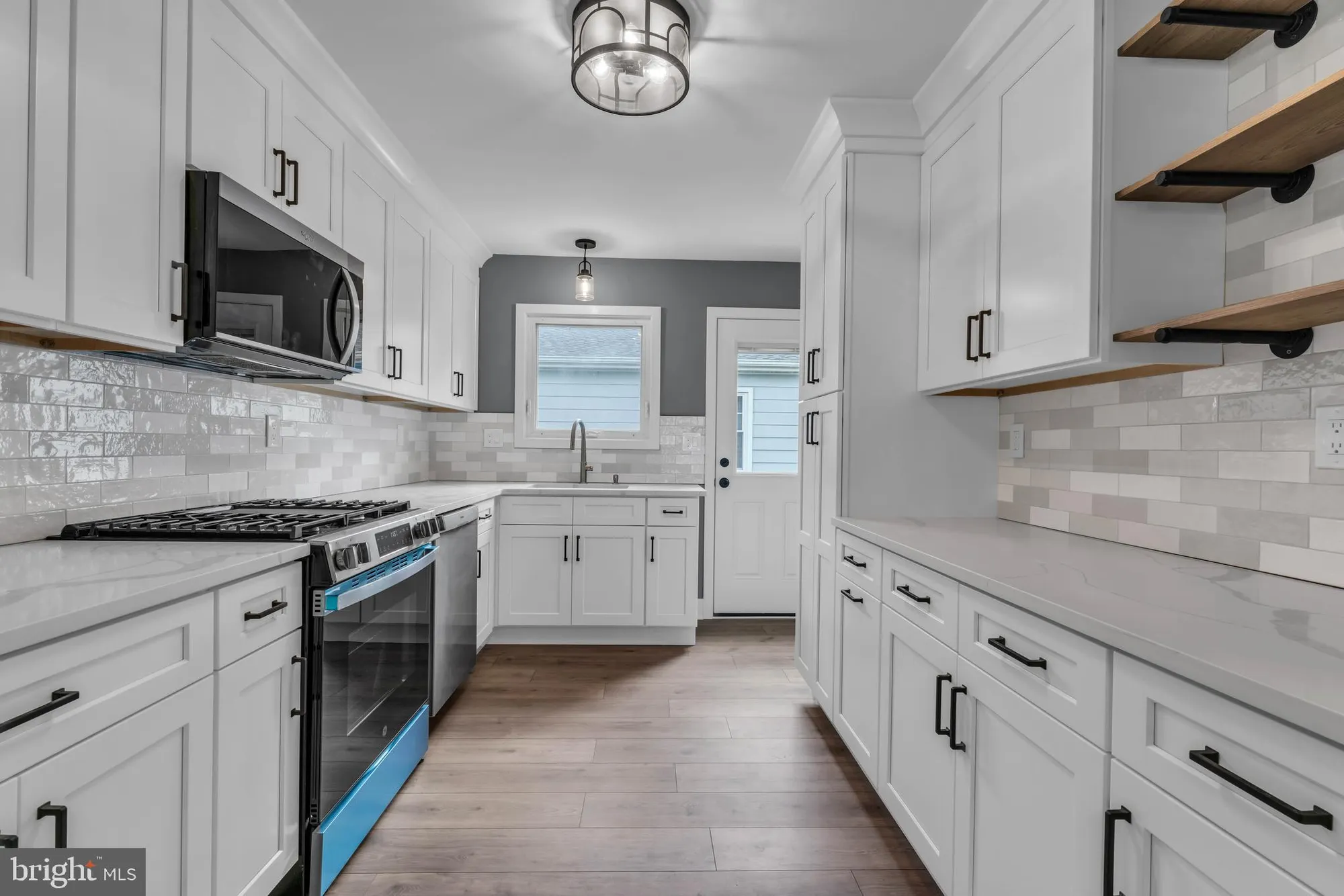 Property Slideshow image 11 of 26 | 94 troumaka st, Toms River, NJ, 08757