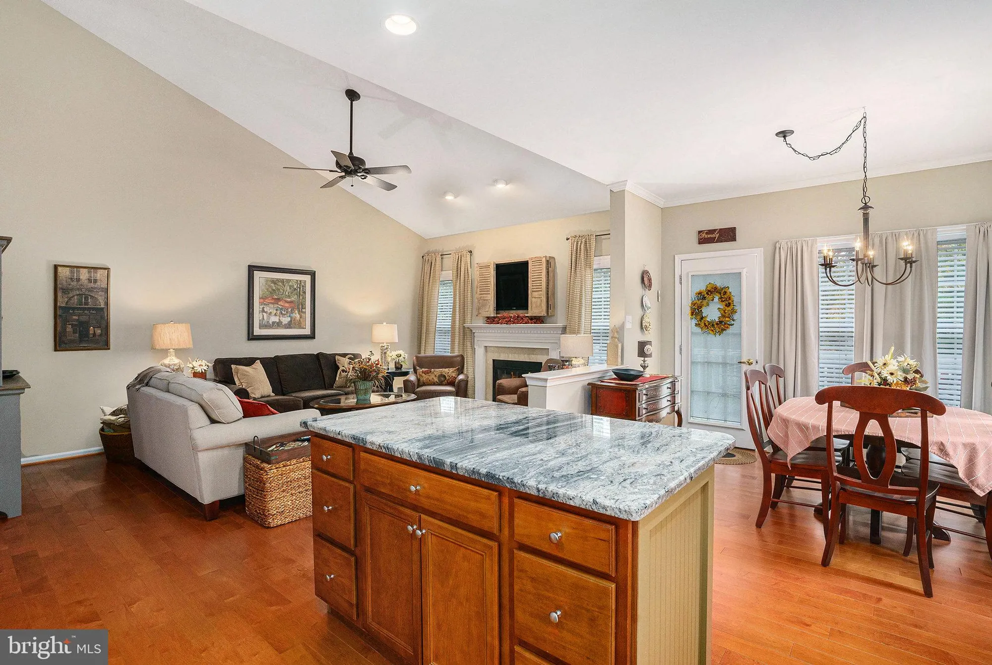 Property Slideshow image 17 of 51 | 1134 michele ave, Schwenksville, PA, 19473