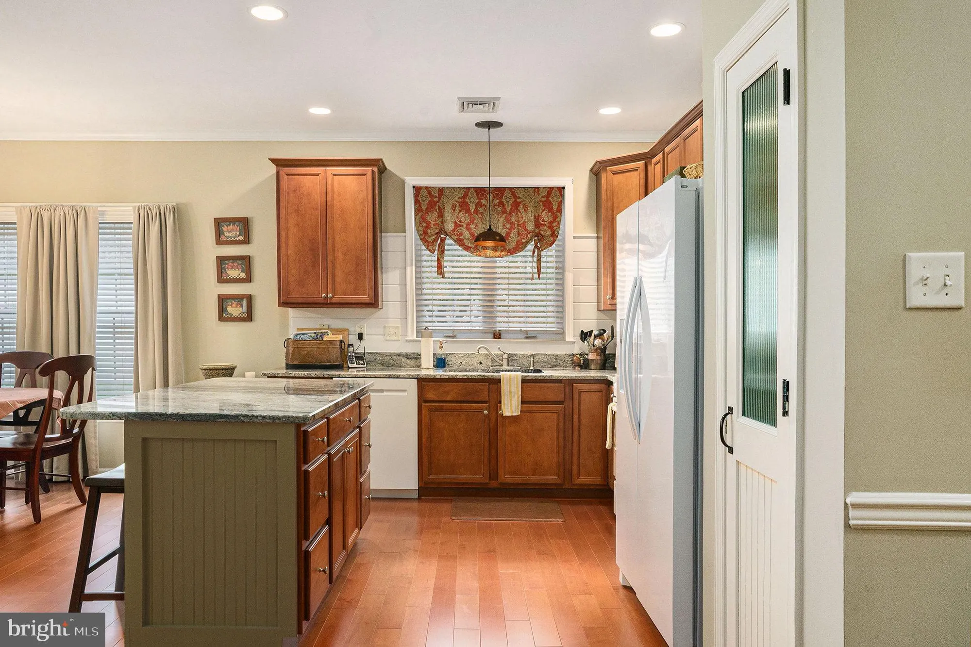 Property Slideshow image 16 of 51 | 1134 michele ave, Schwenksville, PA, 19473