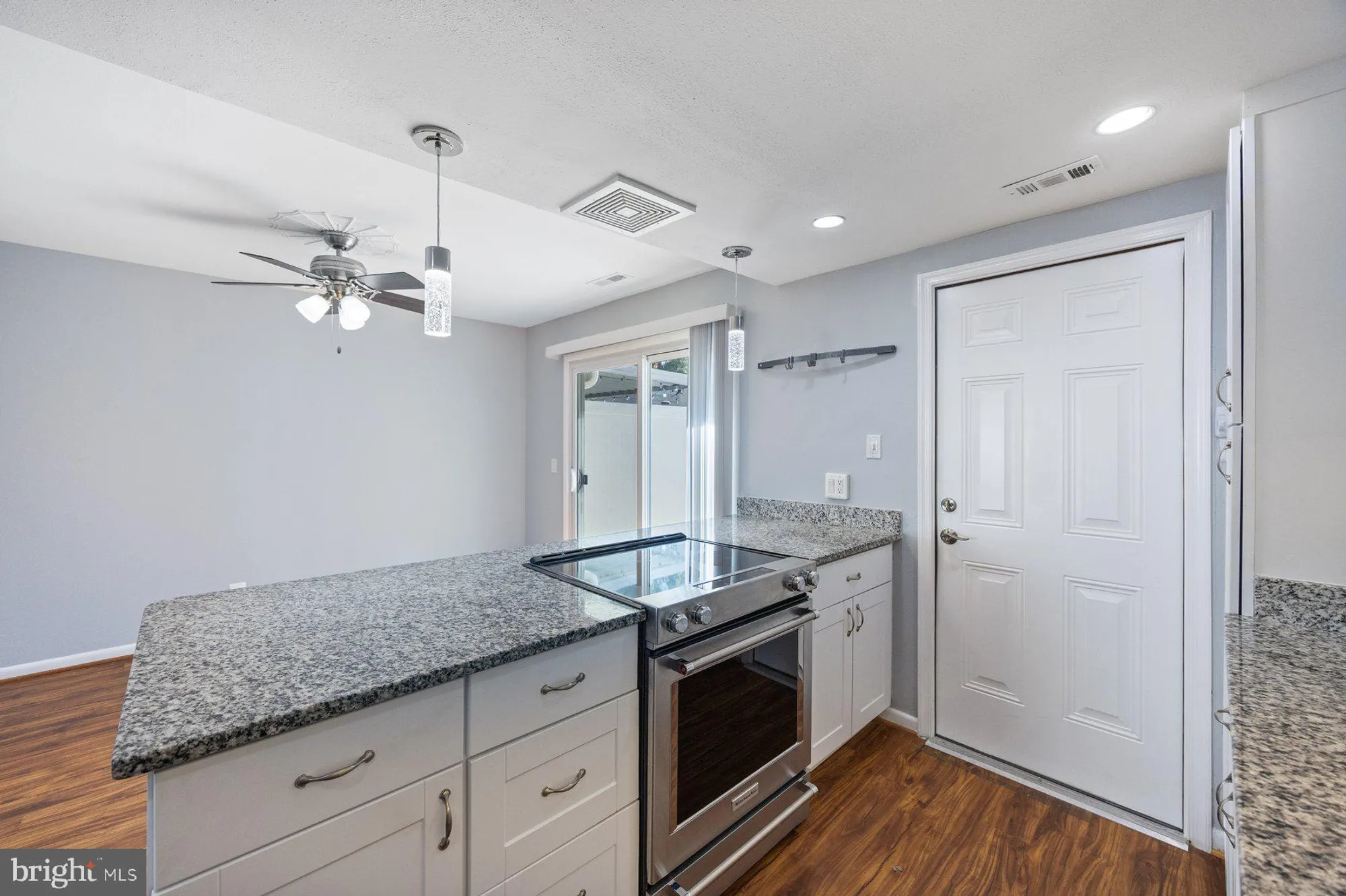 Property Slideshow image 16 of 41 | 3221 ludham dr # 191-a, Silver Spring, MD, 20906