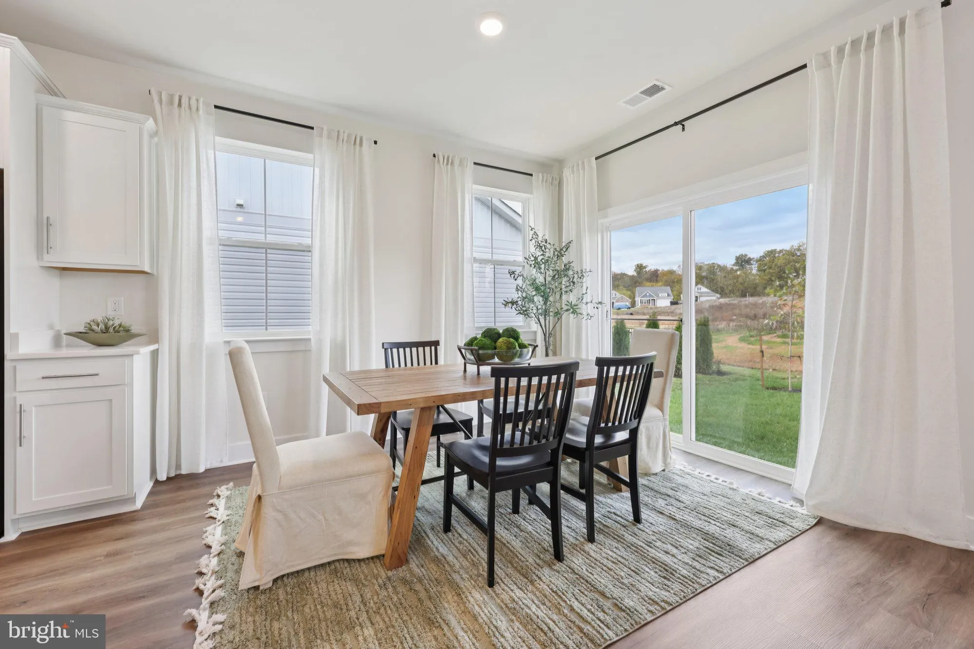 Property Slideshow image 9 of 45 | 109 trellis view ln, Winchester, VA, 22602