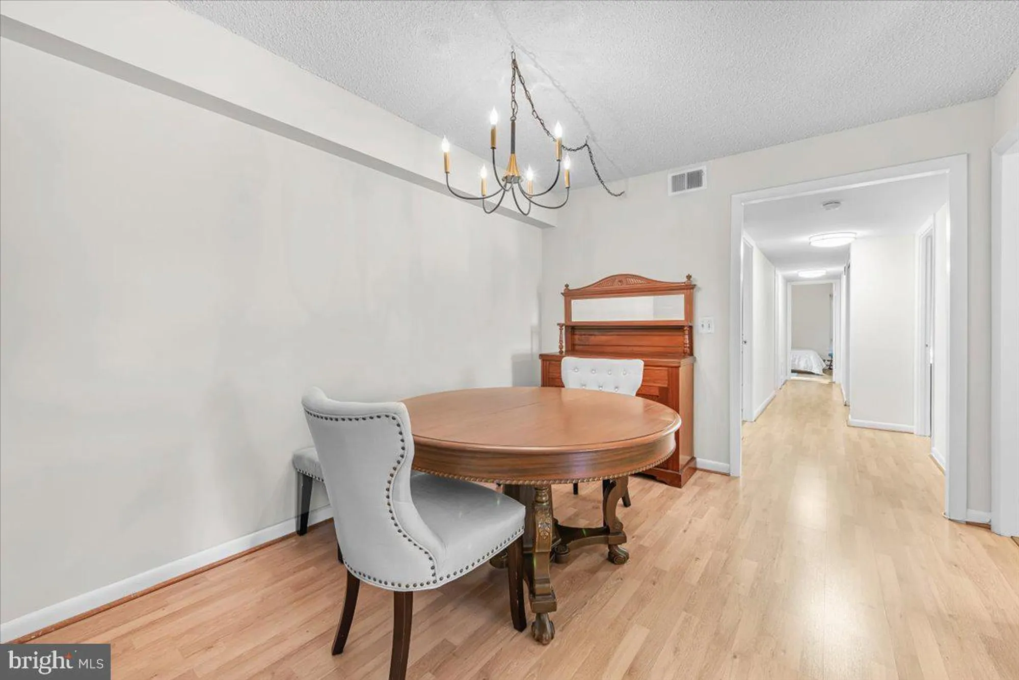 Property Slideshow image 11 of 37 | 15201 elkridge way 93-1f, Silver Spring, MD, 20906