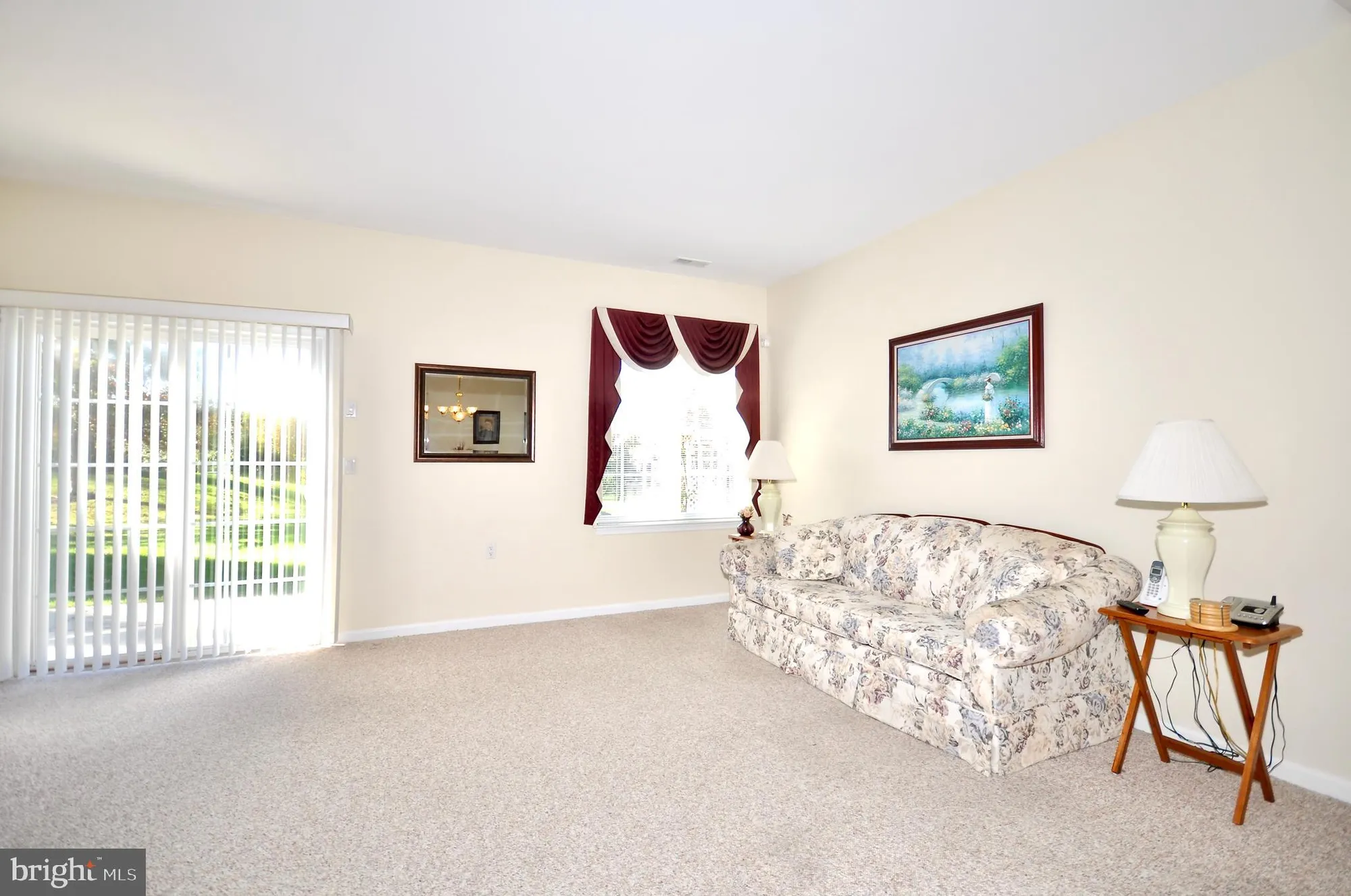 Property Slideshow image 7 of 30 | 753 s settlers cir, Warrington, PA, 18976