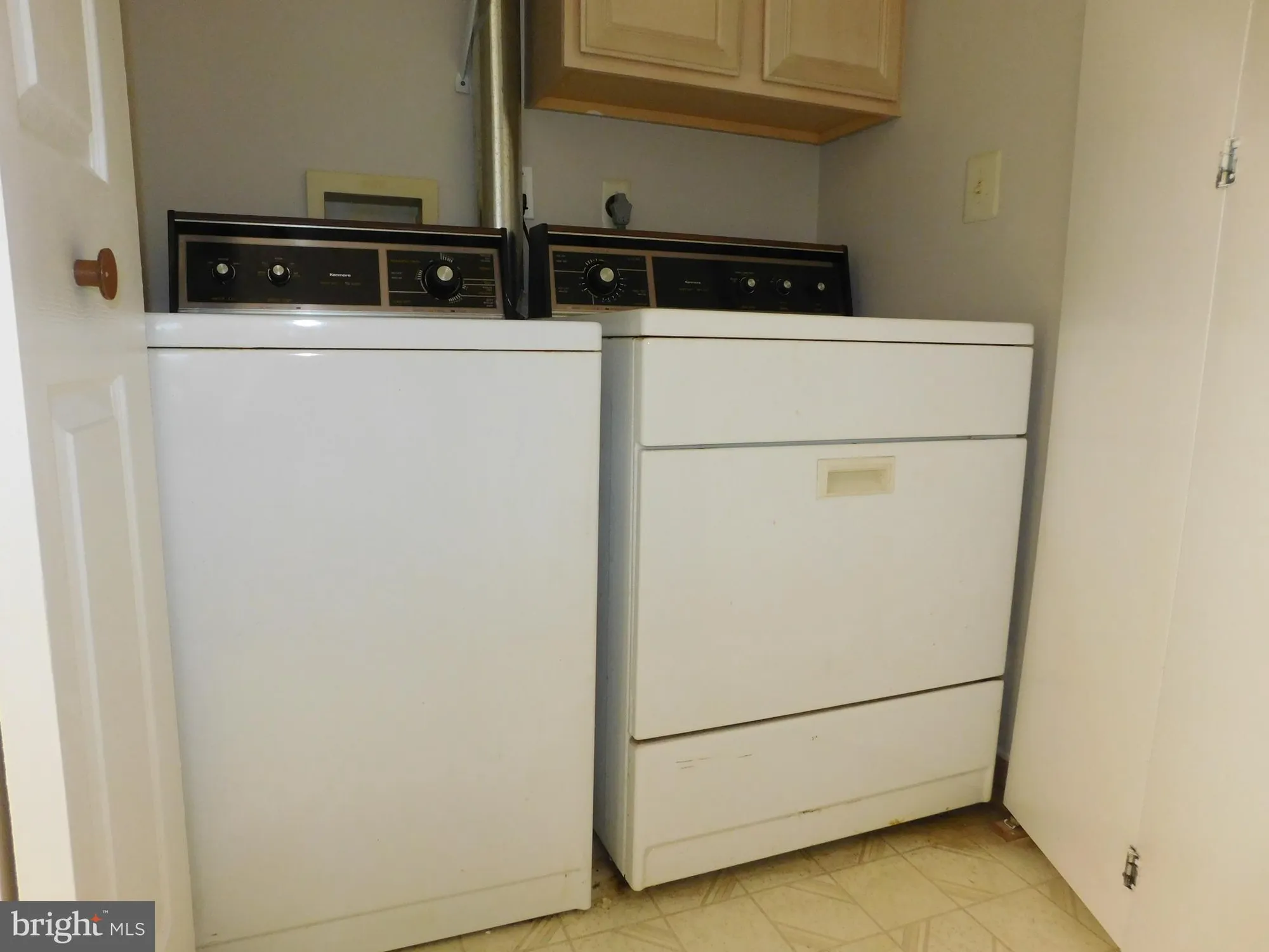 Property Slideshow image 13 of 16 | 4108 centennial sta 410, Warminster, PA, 18974