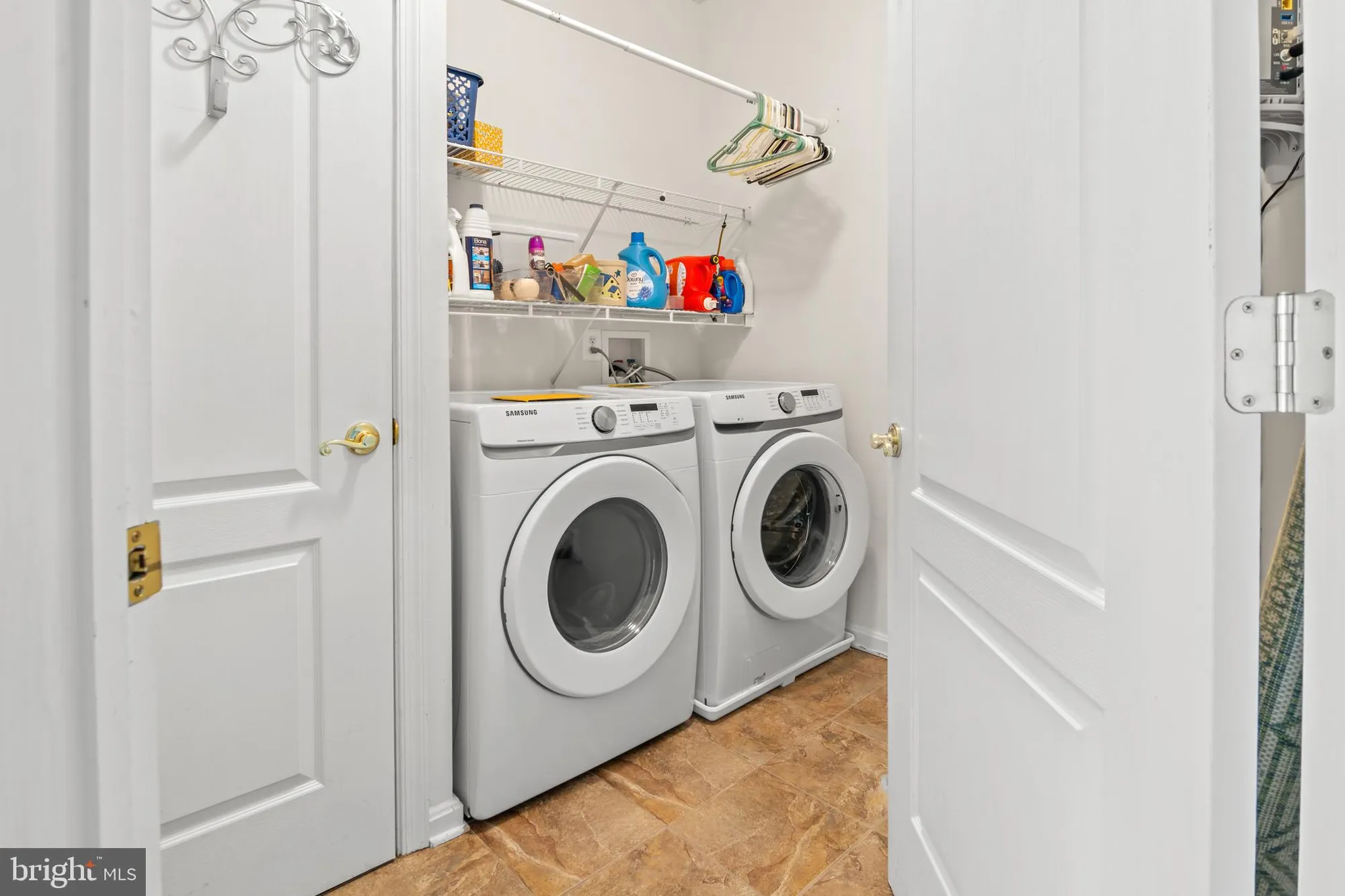 Property Slideshow image 7 of 35 | 8615 wandering fox trl 406, Odenton, MD, 21113