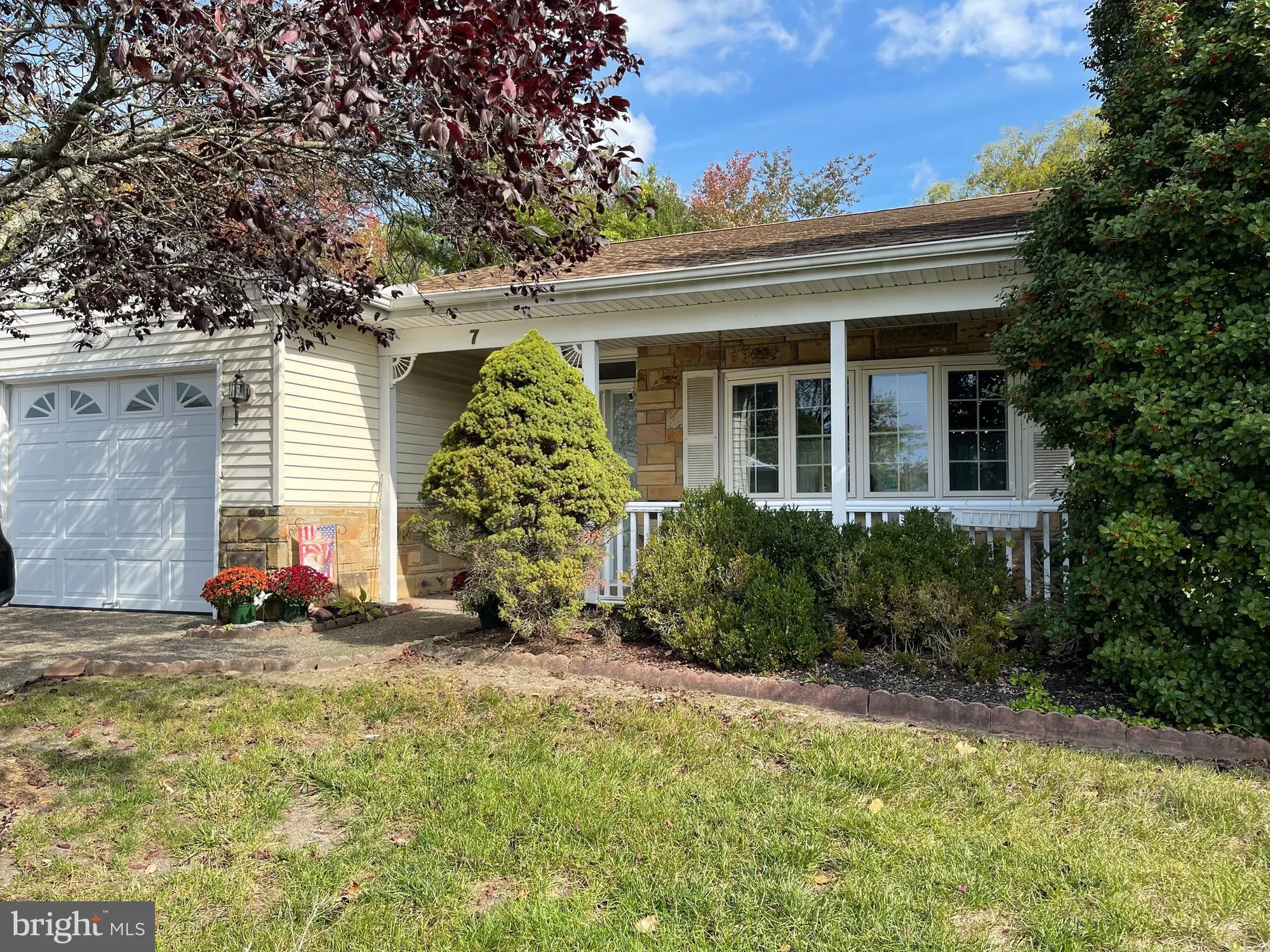 Property Slideshow image 1 of 2 | 7 cambridge ct, Southampton, NJ, 08088